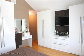 49 Crestwater Court Image 4