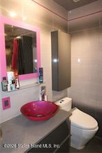 49 Crestwater Court, Staten Island, NY, 10305 image 10