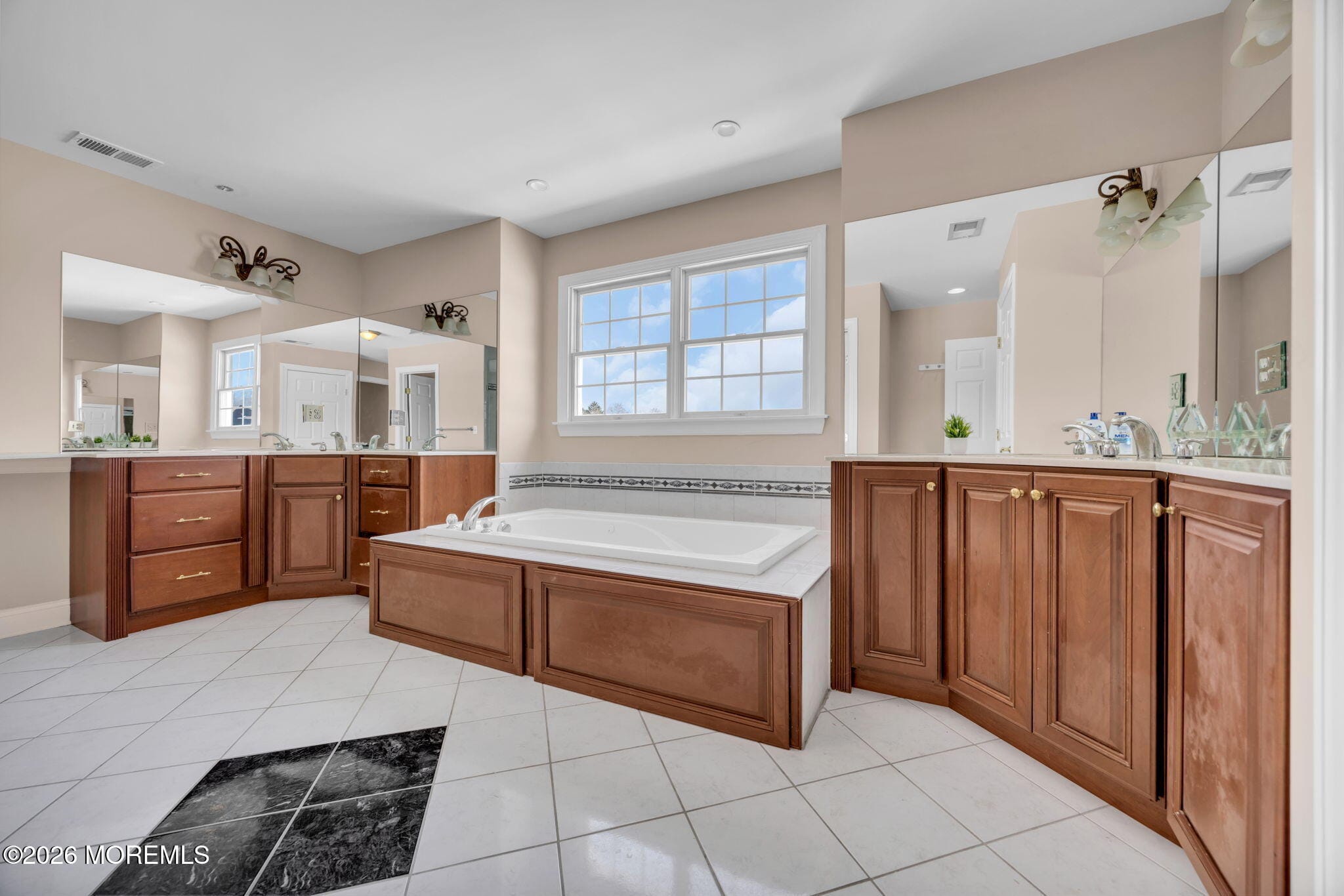 201 Sidney Road, Pittstown, NJ, 08867 image 40