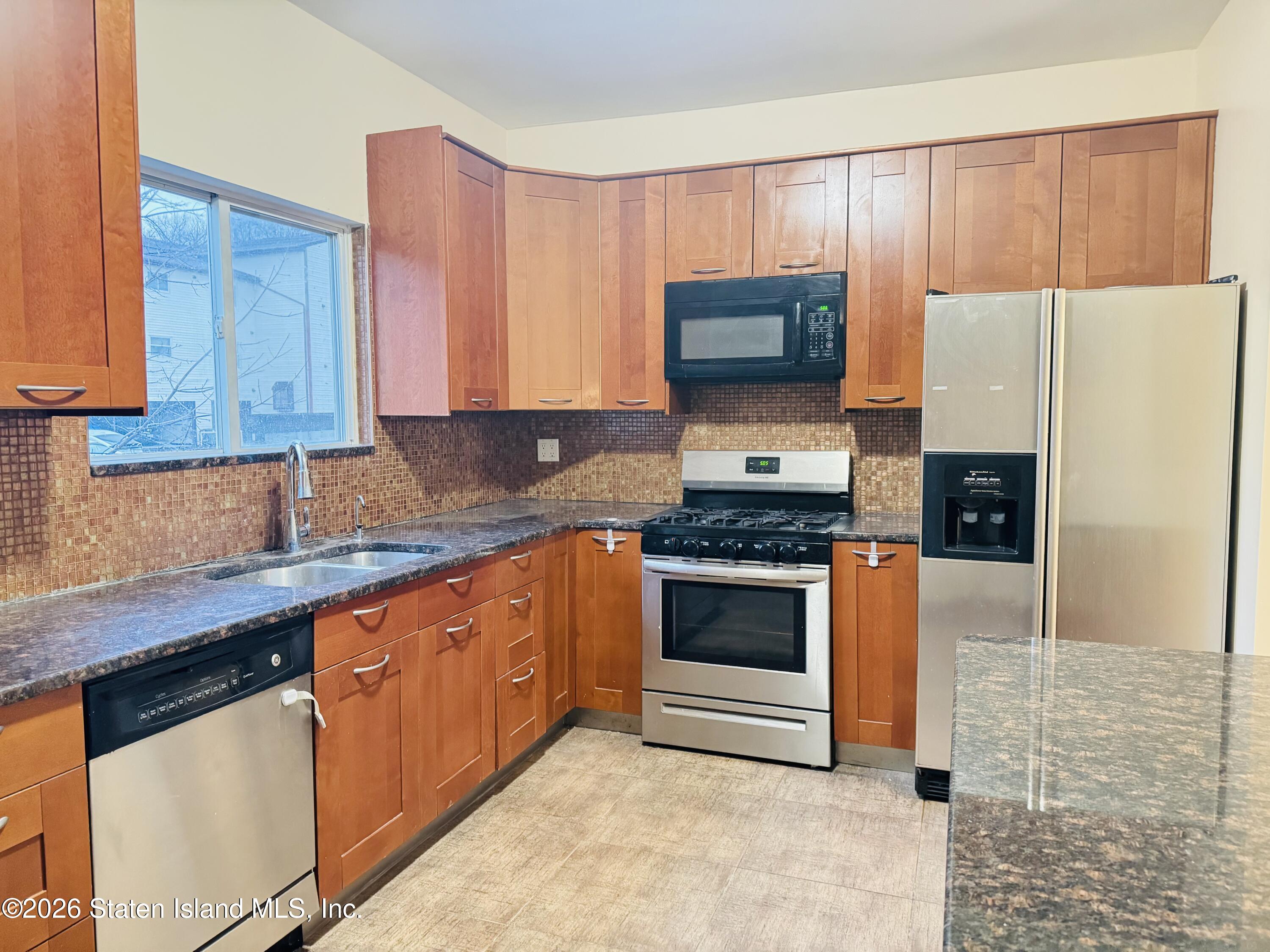 20 Meadow Lane, Staten Island, NY, 10306 image 8