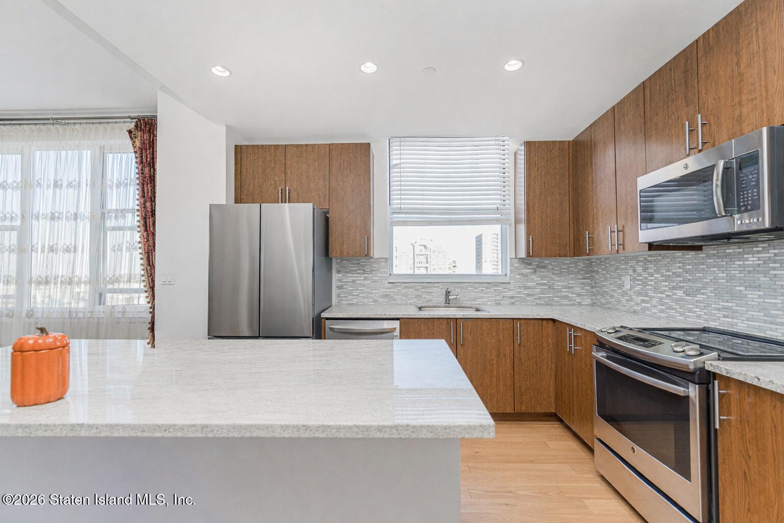 50 Oceana Drive #8d, Brooklyn, NY, 11235 image 12