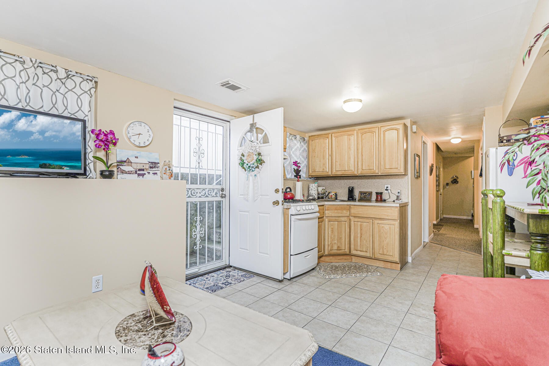 24 Pleasant Plains Avenue, Staten Island, NY, 10309 image 17