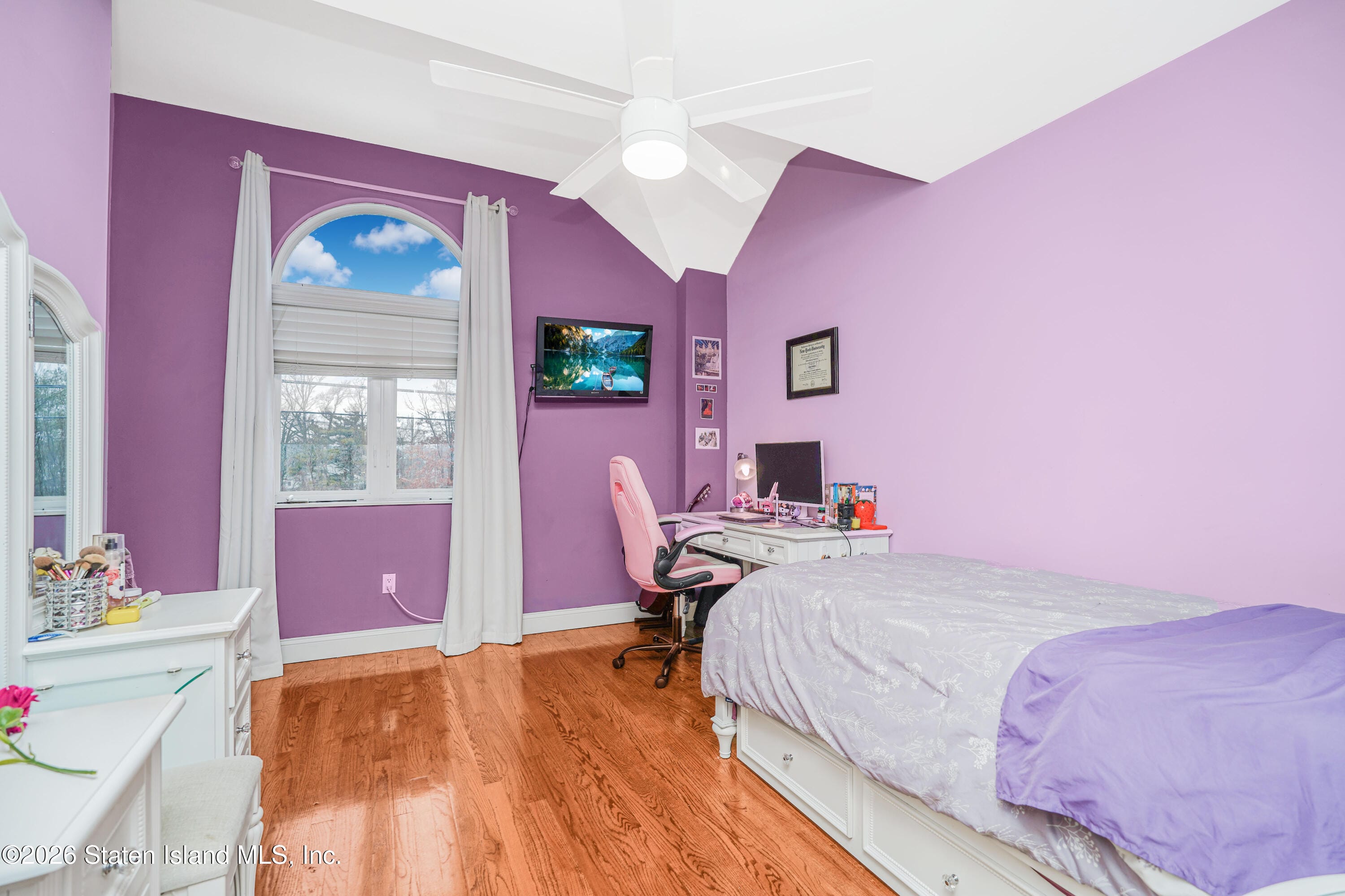 1552 Drumgoole Road, Staten Island, NY, 10309 image 18