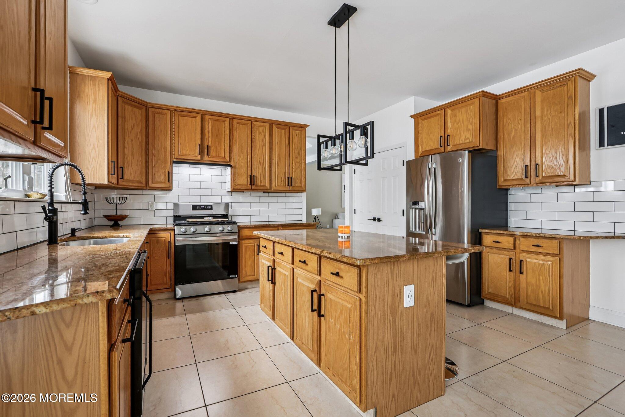 9 Winners Circle, Manalapan, NJ, 07726 image 27