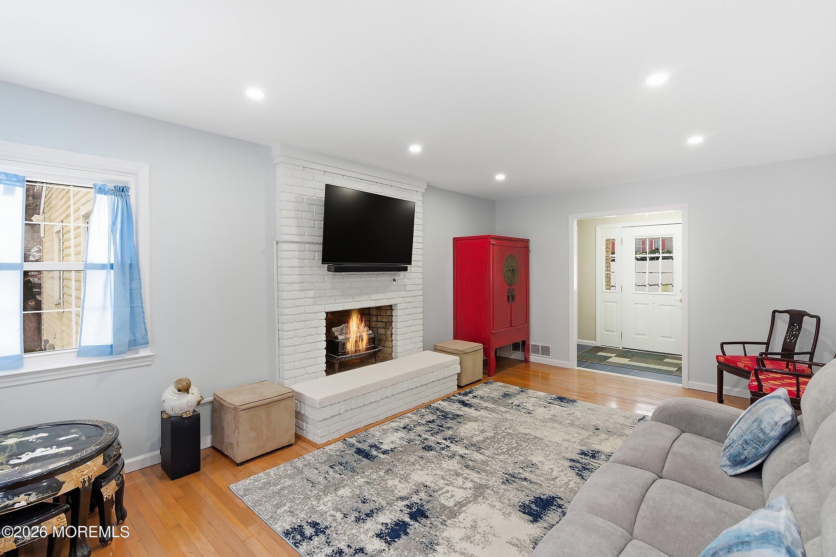 1 Flora Drive, Holmdel, NJ, 07733 image 8