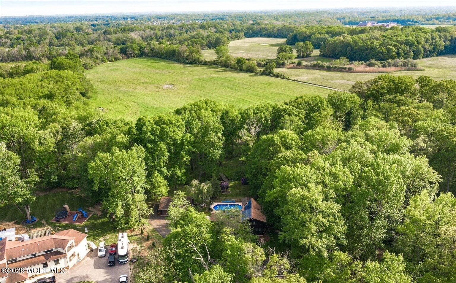 501 Circle Drive Image 3