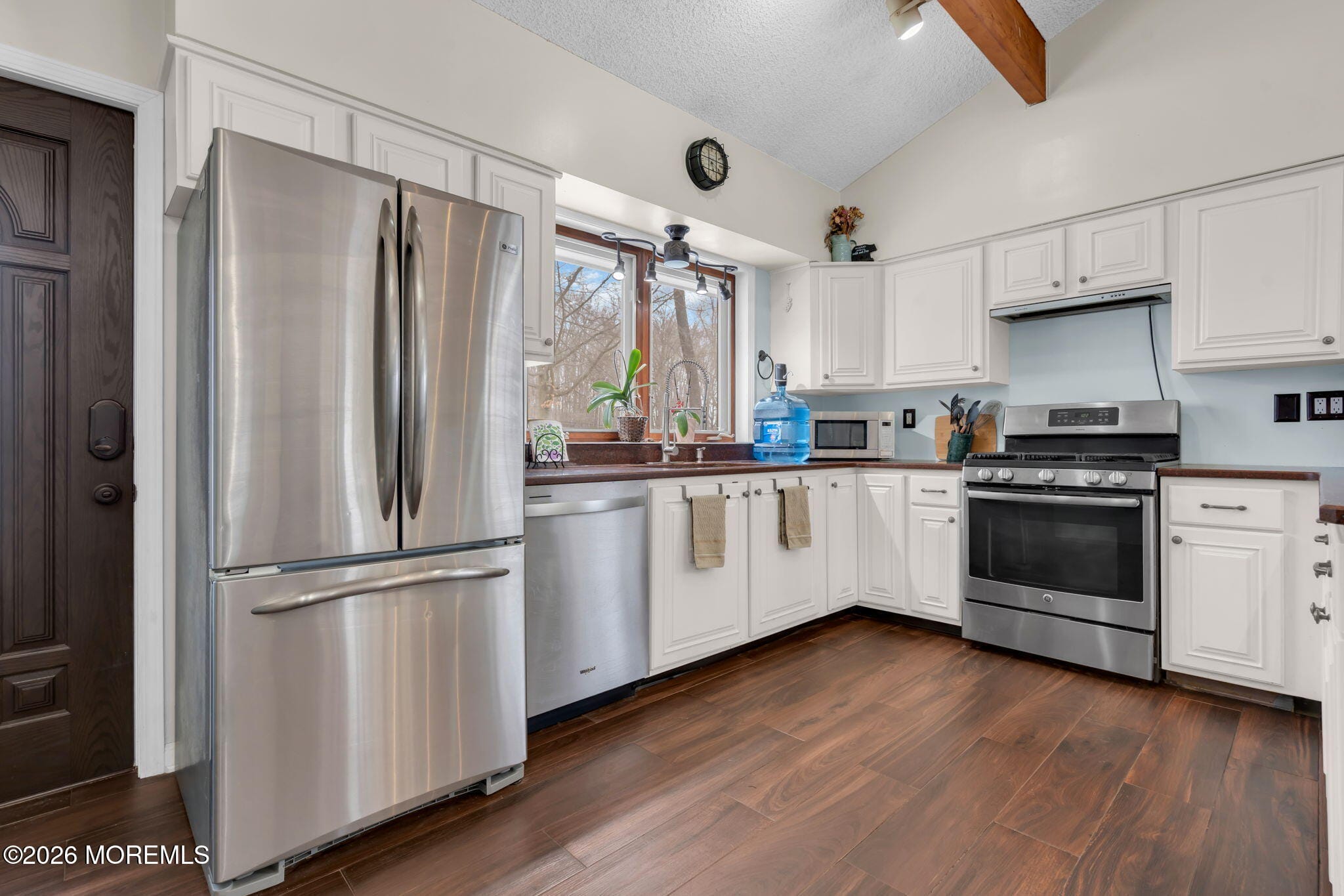 501 Circle Drive, Upper Freehold, NJ, 08501 image 6