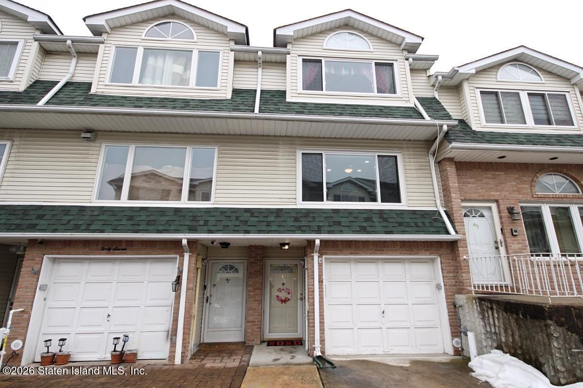 45 Woodcutters Lane, Staten Island, NY, 10306