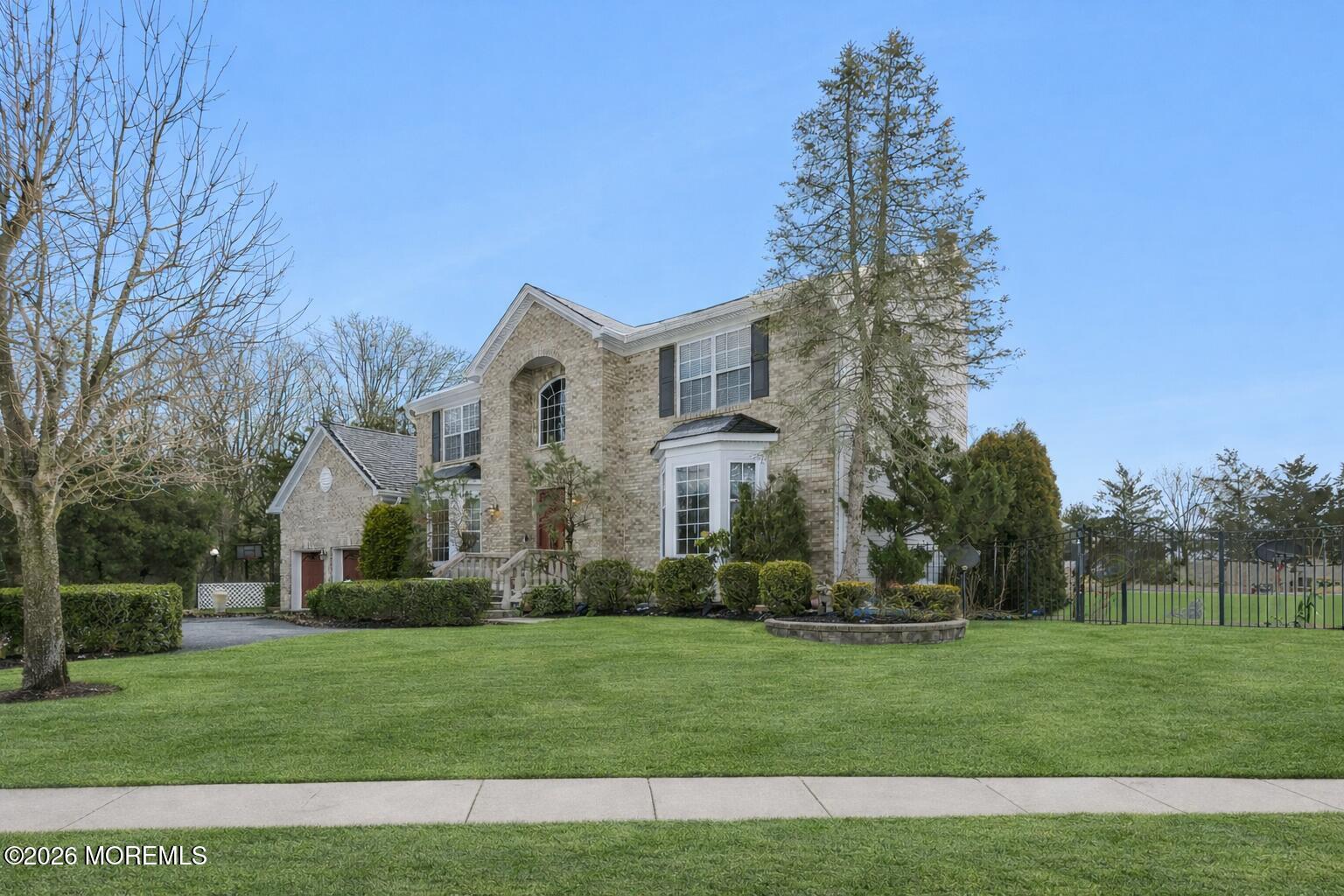 12 Cabin Brook Crescent Image 2