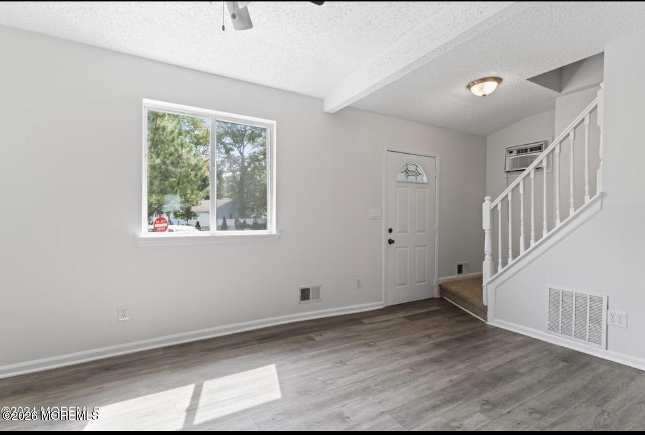 73 Oak Street Image 2