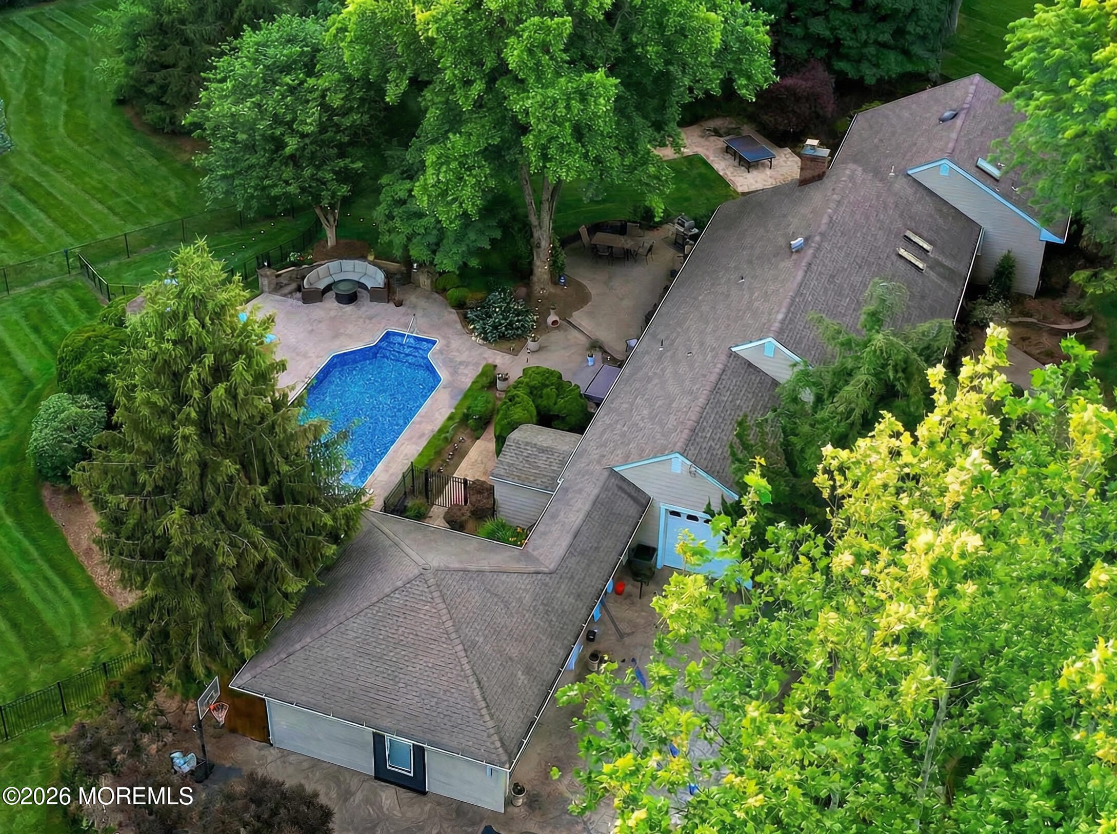 6 Flora Drive Image 3