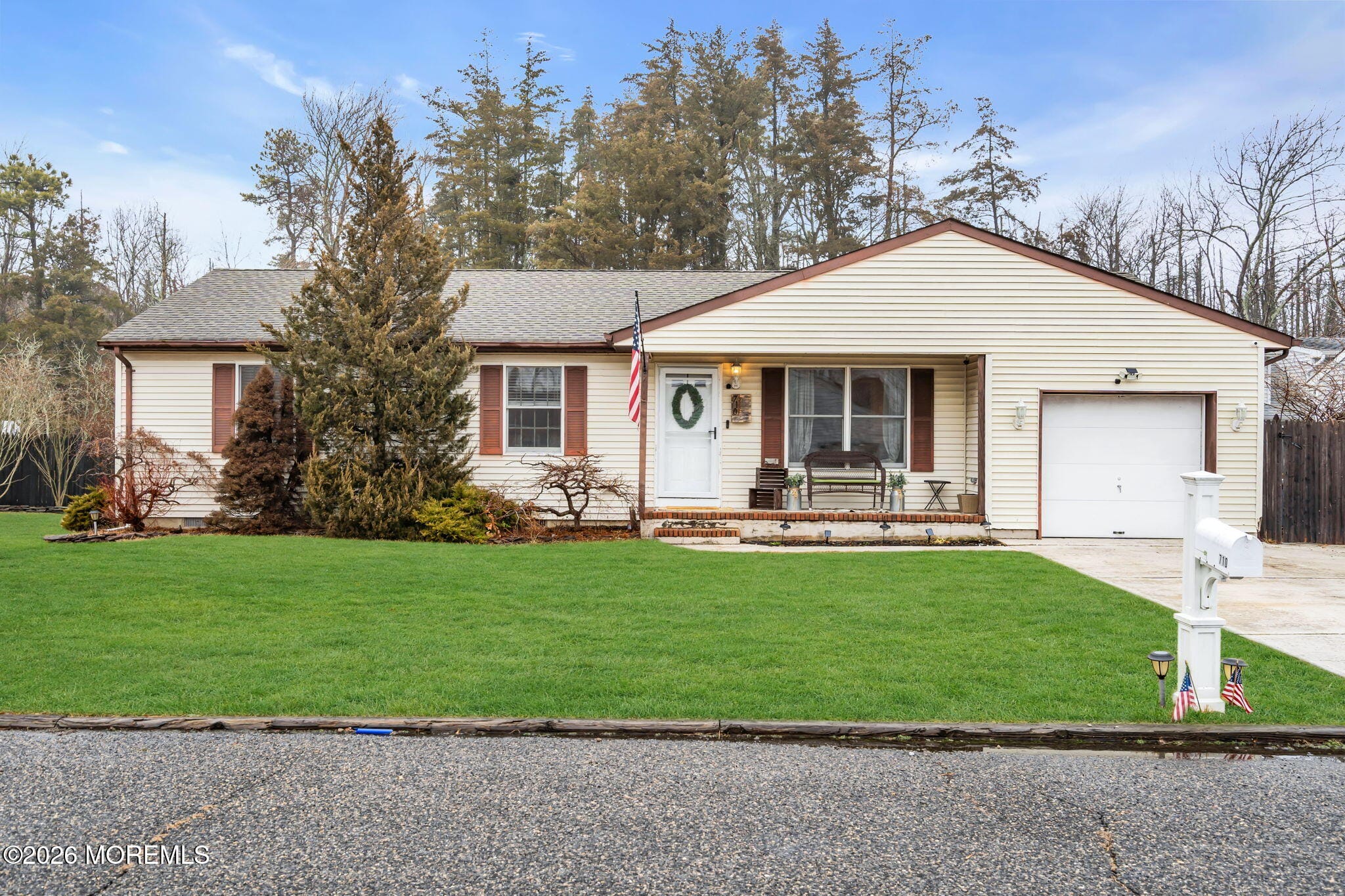 710 Hazelton Avenue Image 2