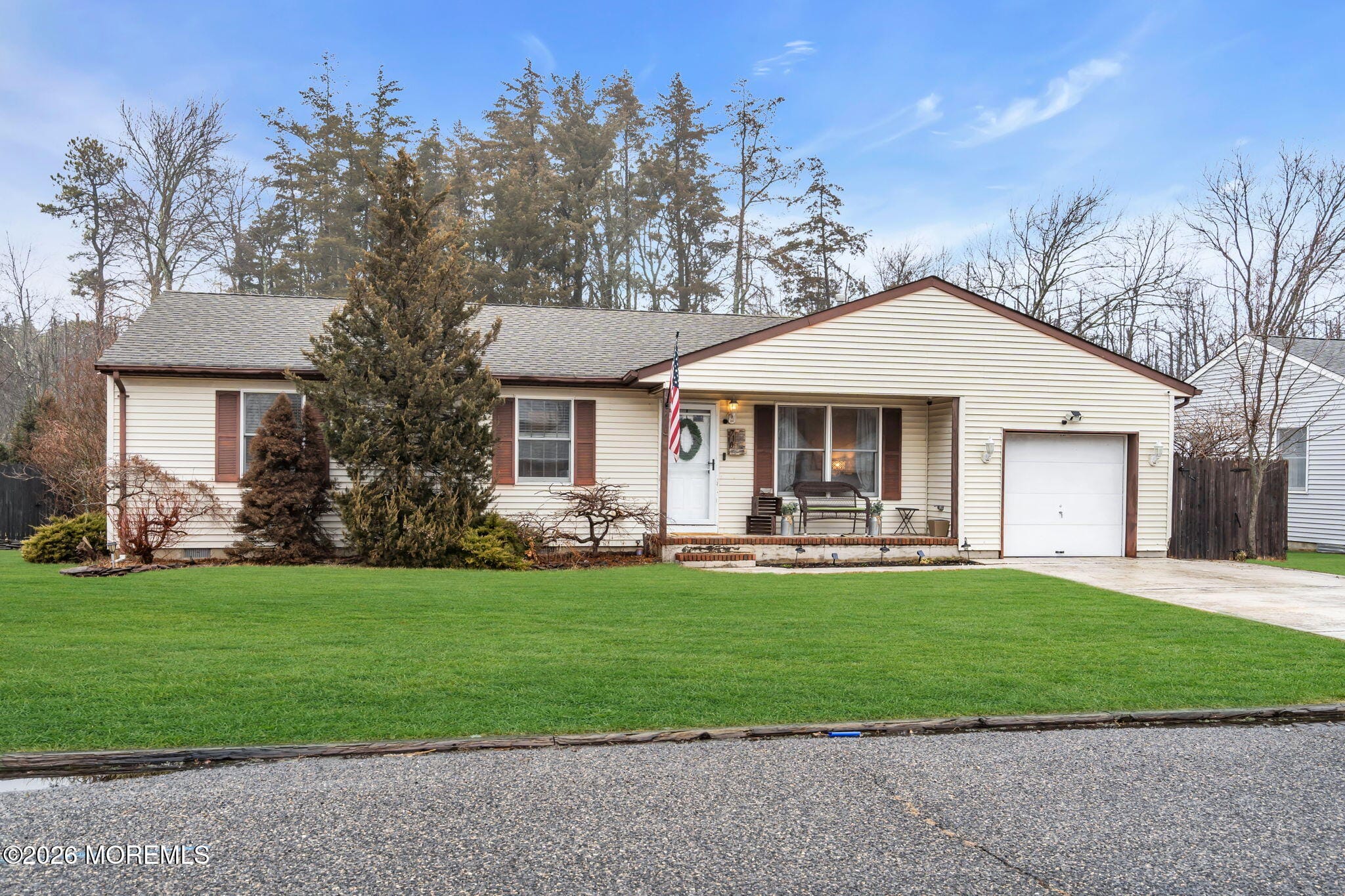 710 Hazelton Avenue Image 4