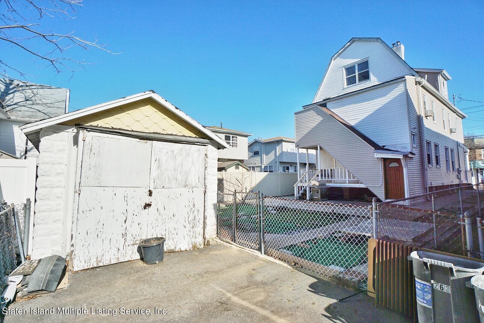 7355 Amboy Road Image 4