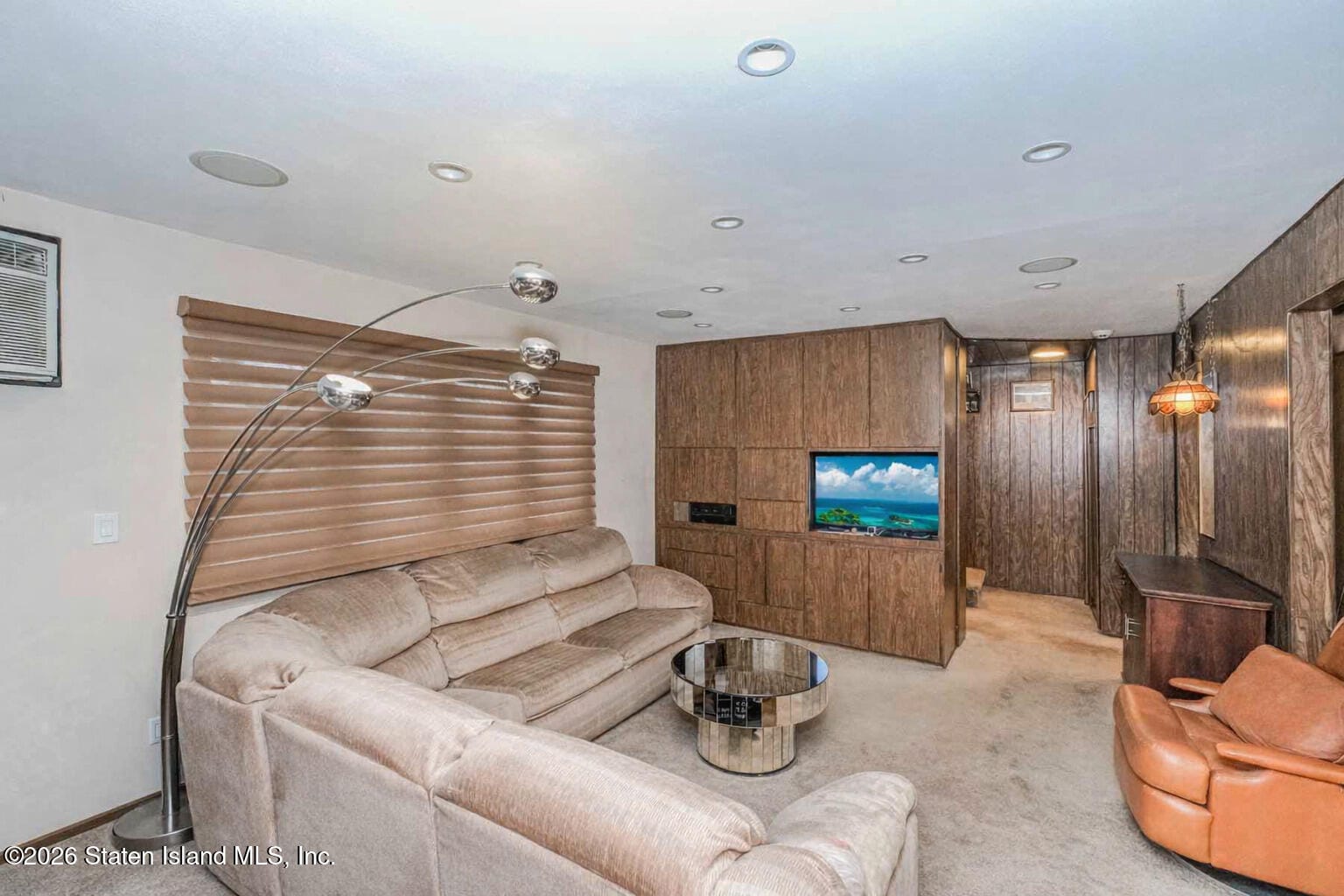 1408 E 66th Street Image 3