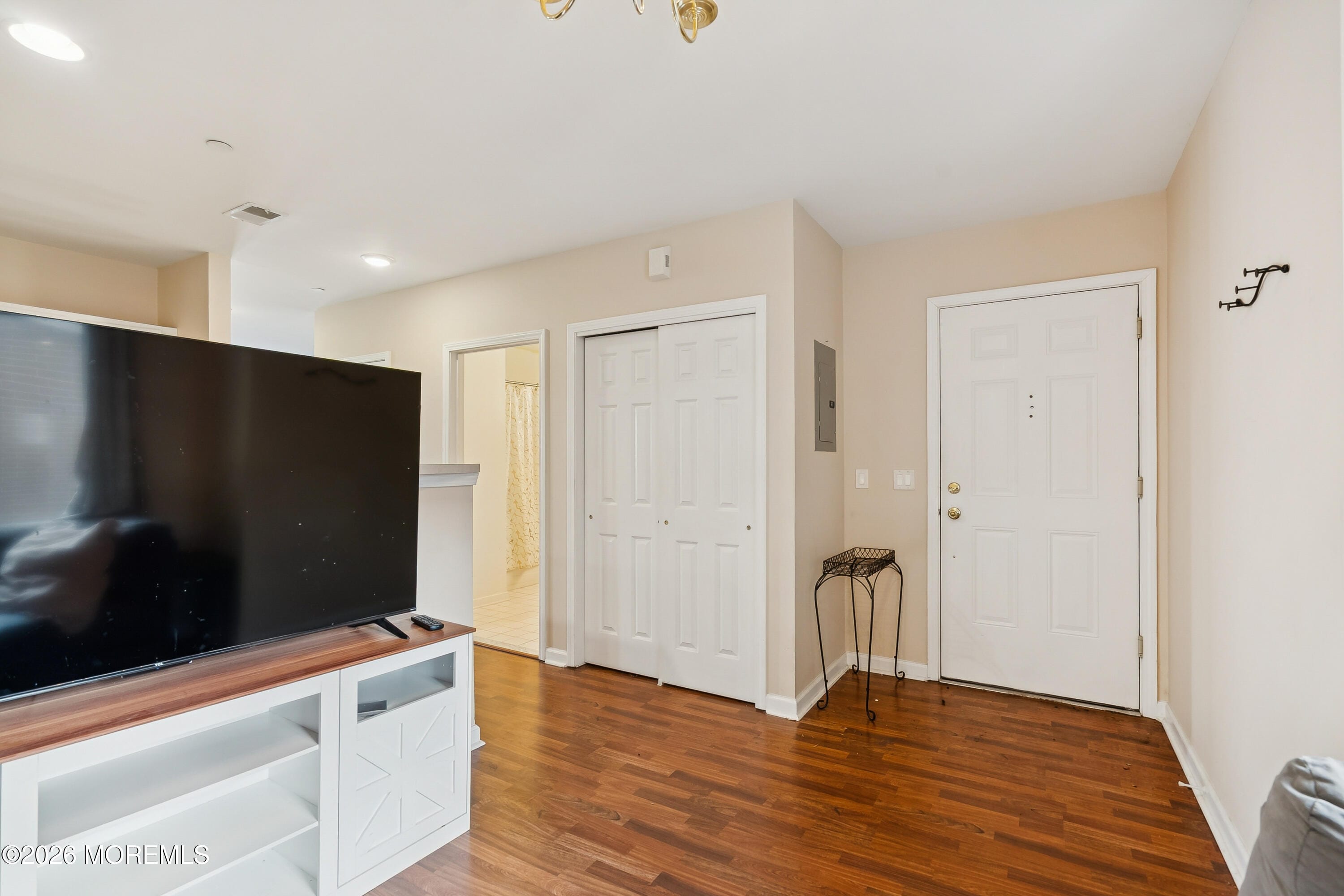 368 Rector Street 408 Image 3