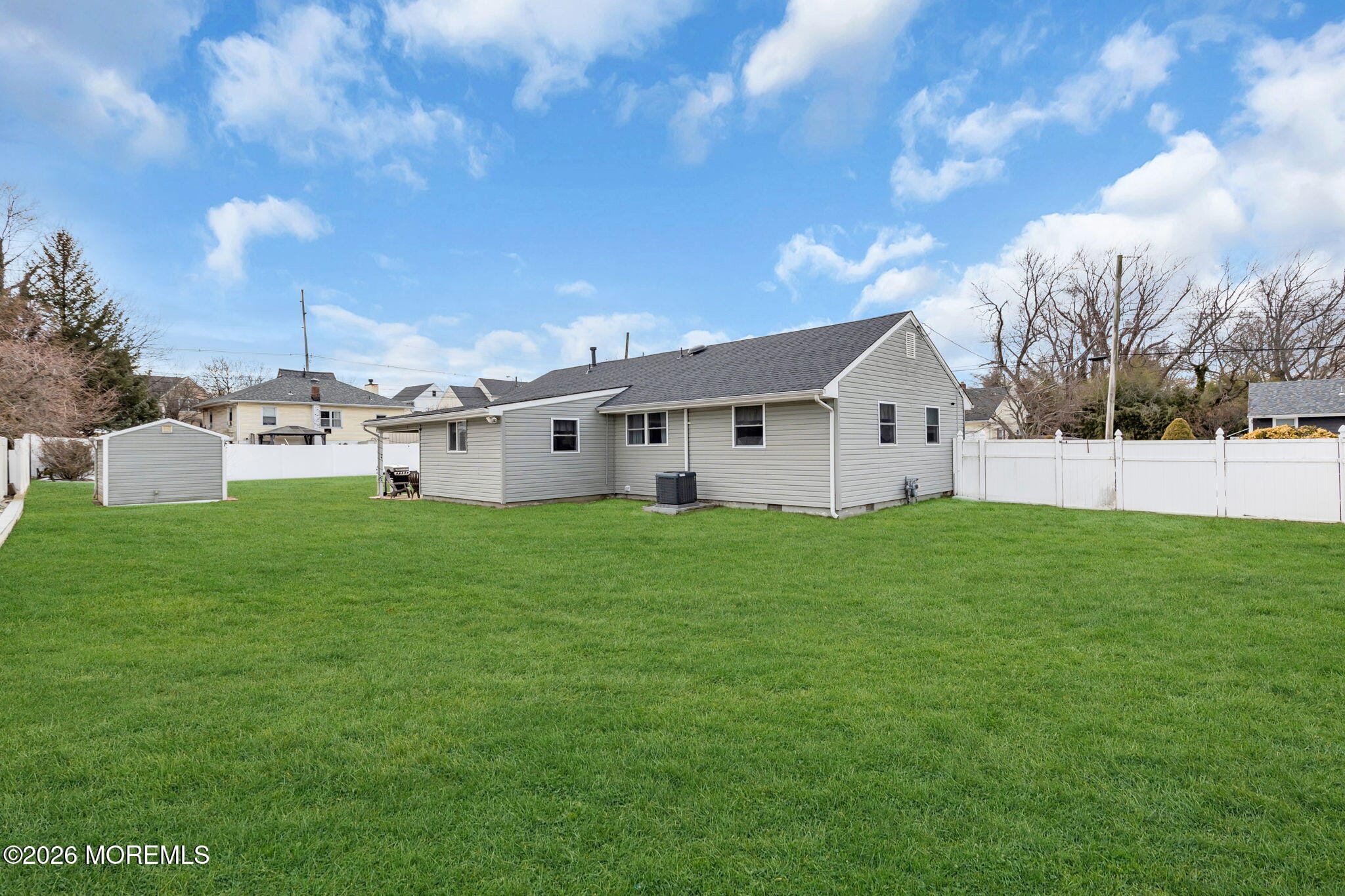 201 Summit Avenue, Belford, NJ, 07718 image 30