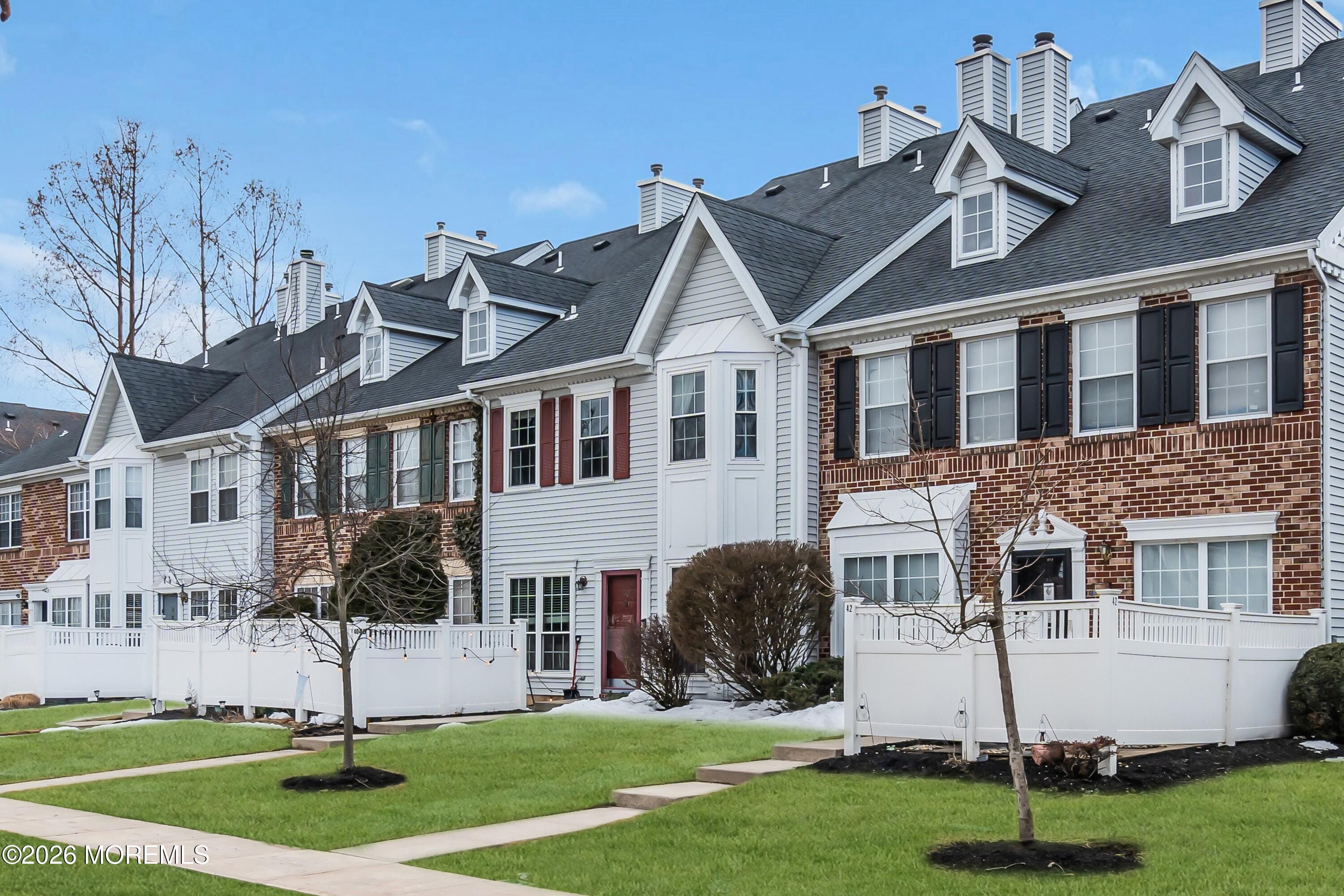 40 Kingston Run, North Brunswick, NJ, 08902