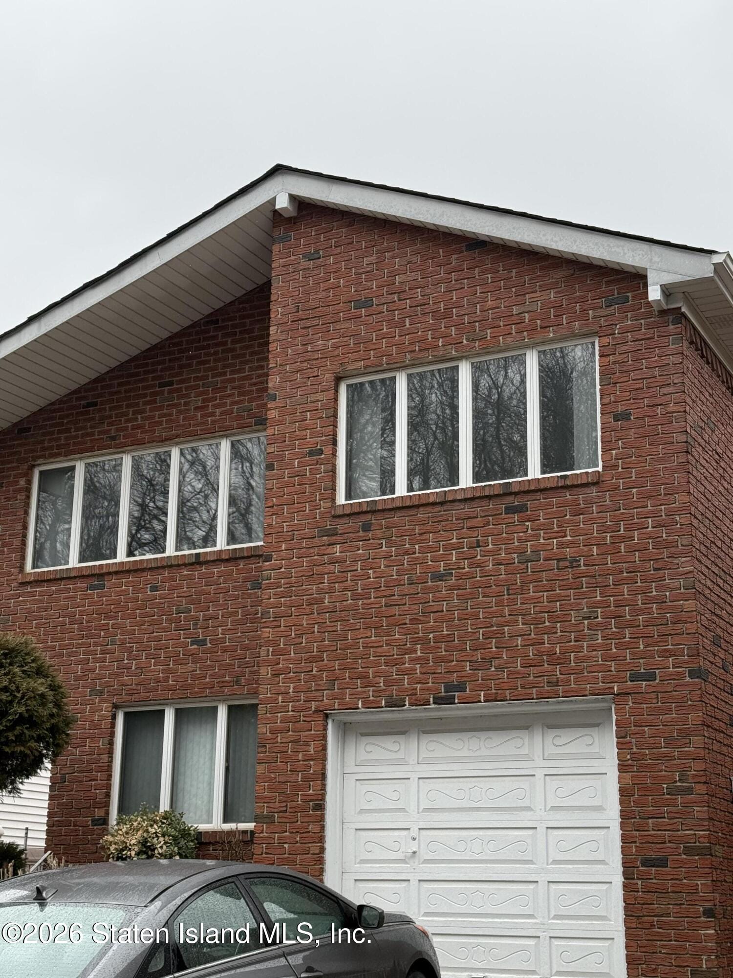 355 Stafford Avenue Image 3