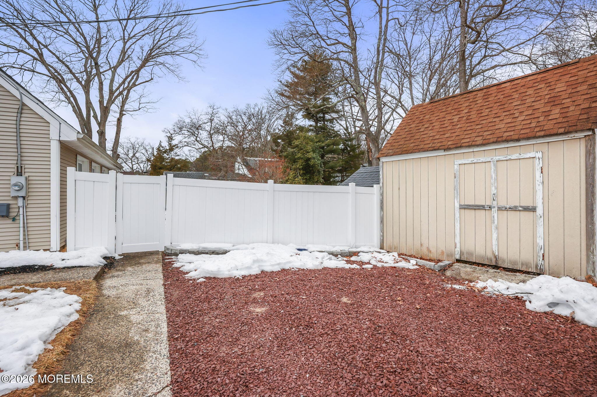 869 Koches Avenue Image 5