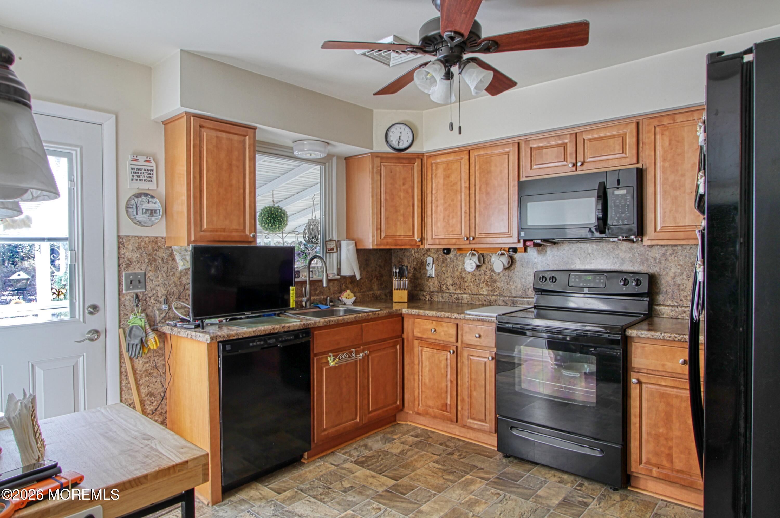 5 Bayberry Lane A Image 2