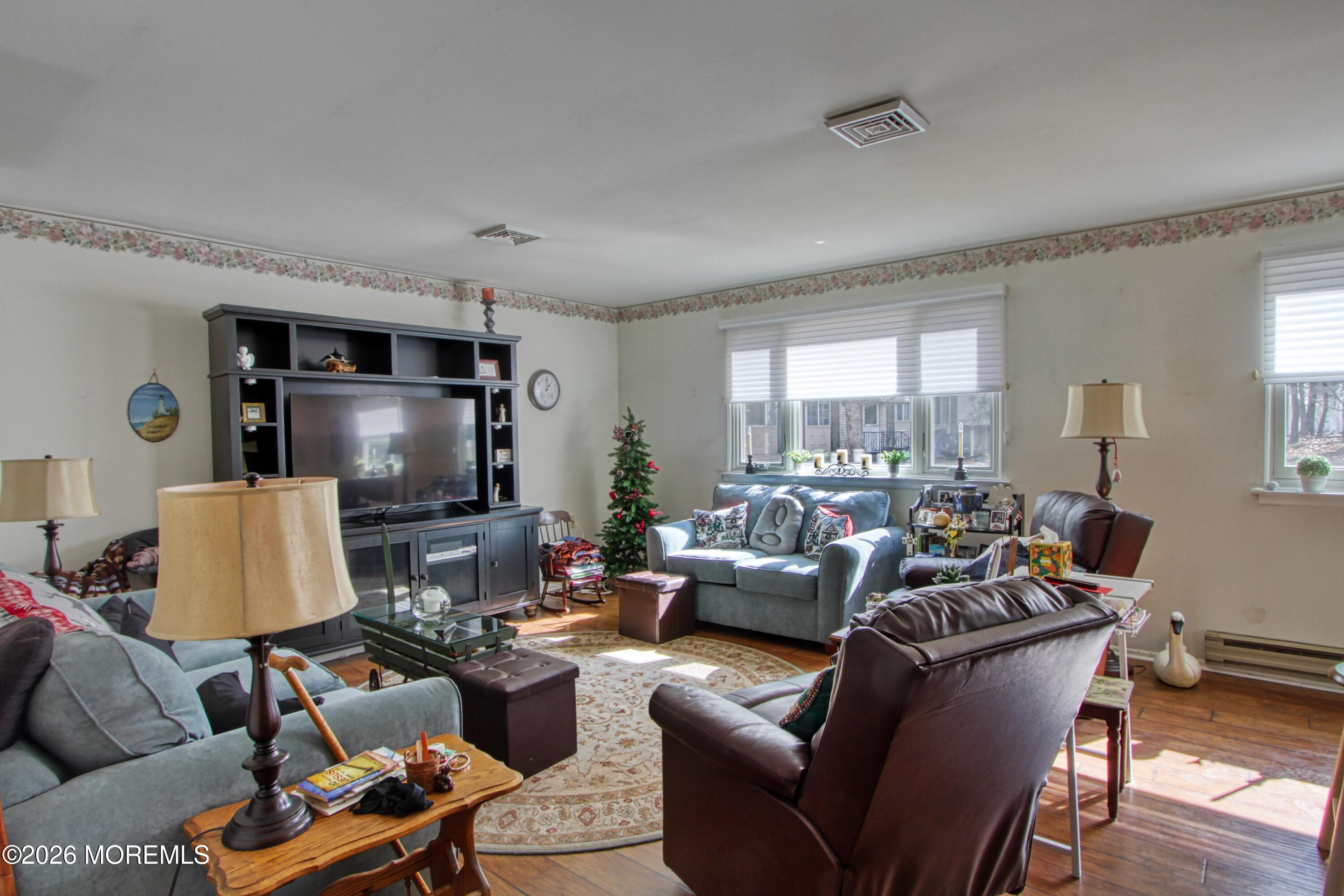 5 Bayberry Lane A Image 4