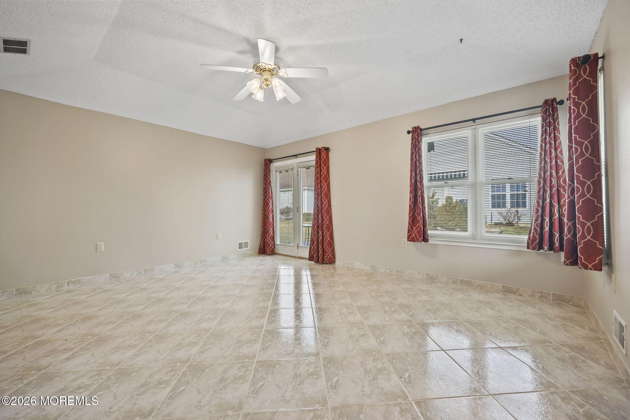 14 Stewart Court Image 4