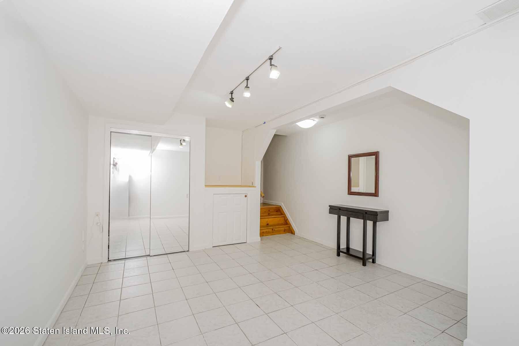 107 Hempstead Avenue, Staten Island, NY, 10306 image 6