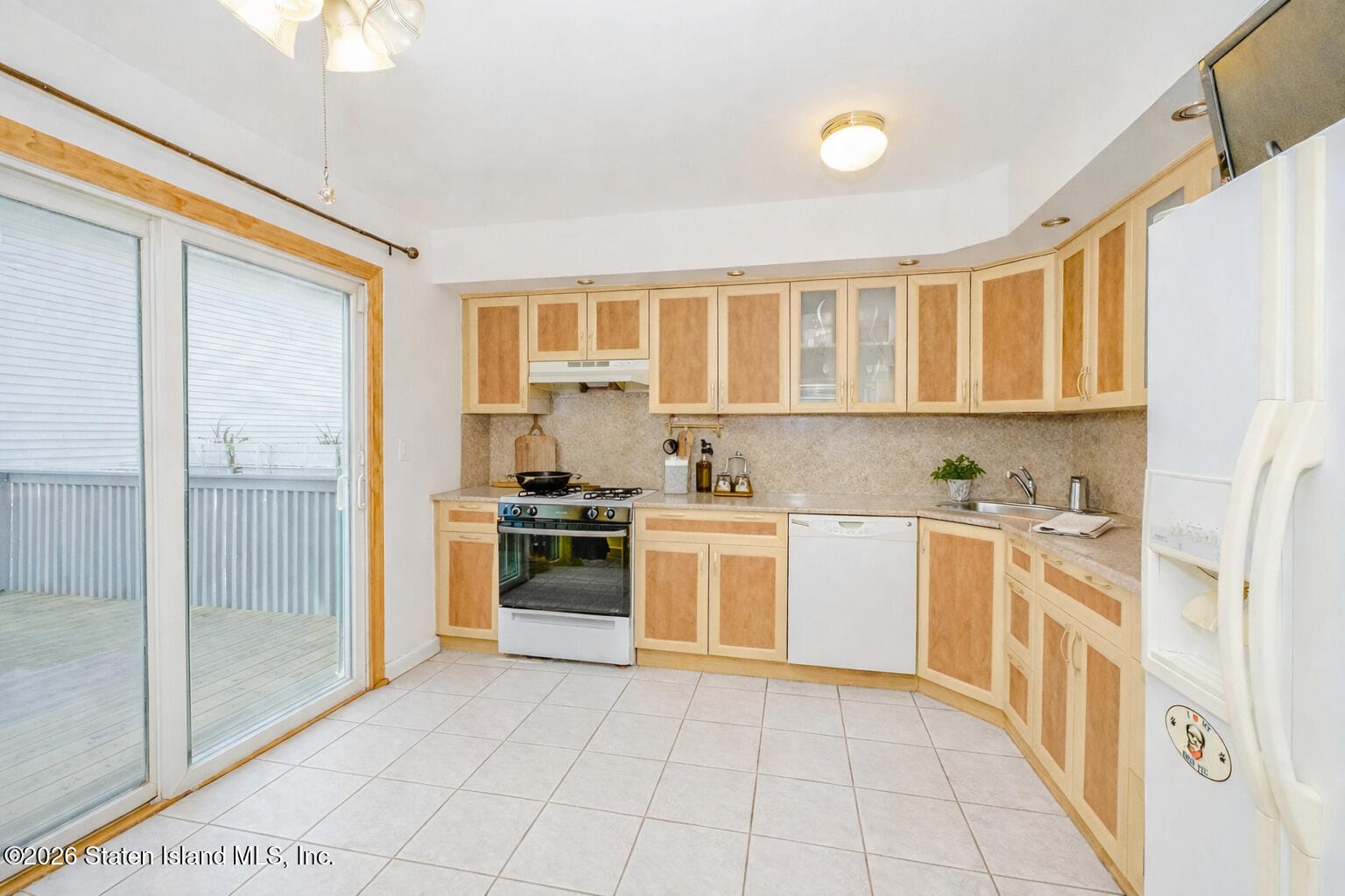 107 Hempstead Avenue, Staten Island, NY, 10306 image 16