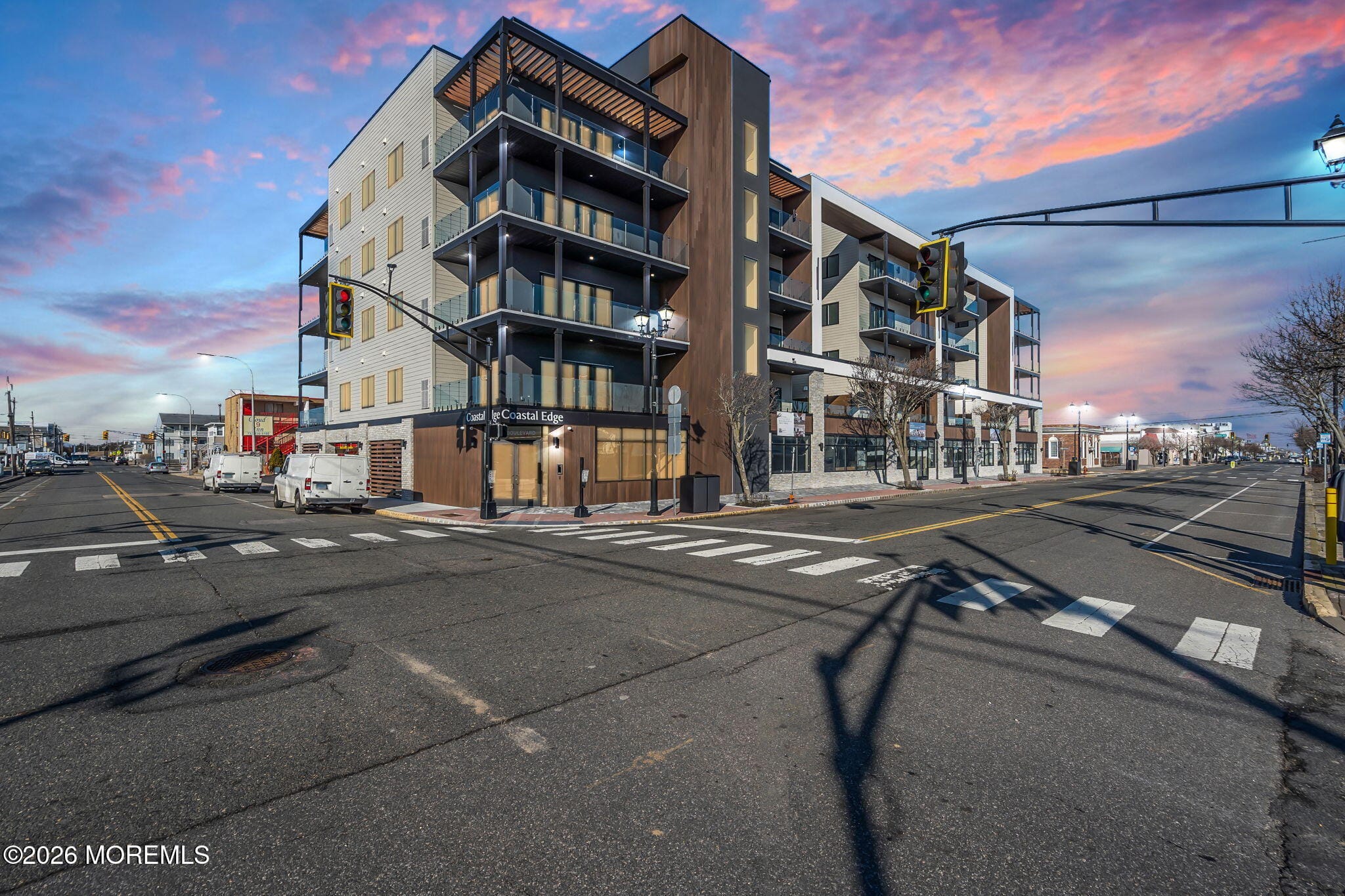 401 Boulevard 203 Image 2