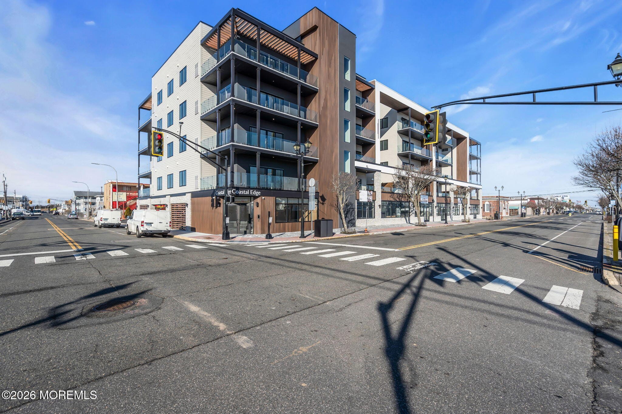 401 Boulevard 203 Image 3