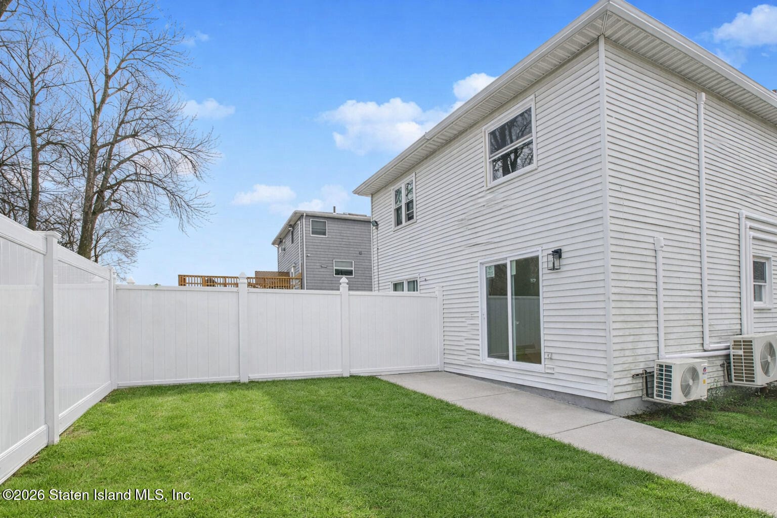 5 White Street Image 4