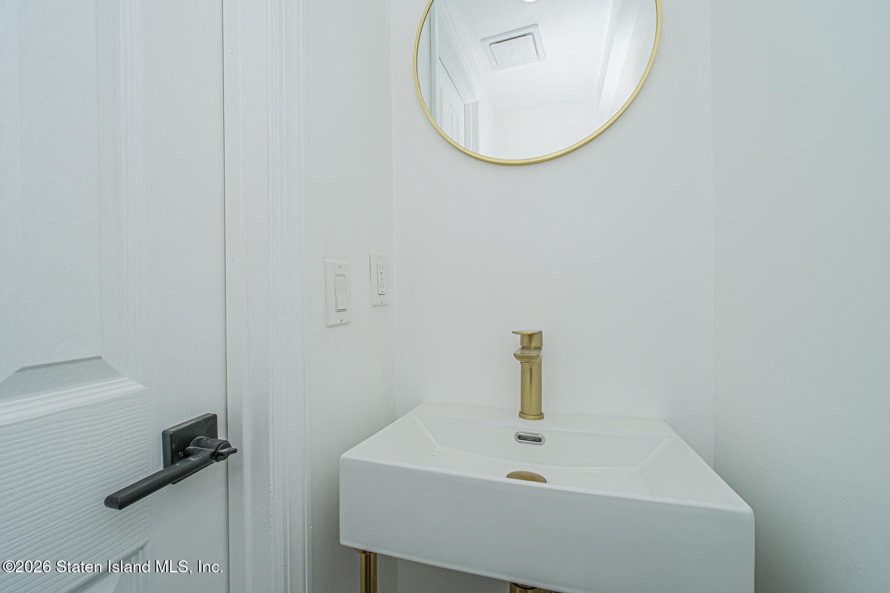 5 White Street, Staten Island, NY, 10305 image 20