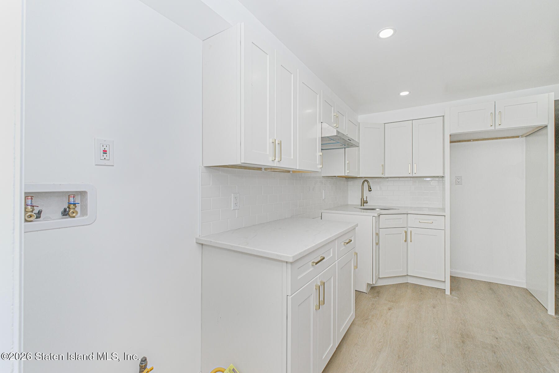 5 White Street, Staten Island, NY, 10305 image 24