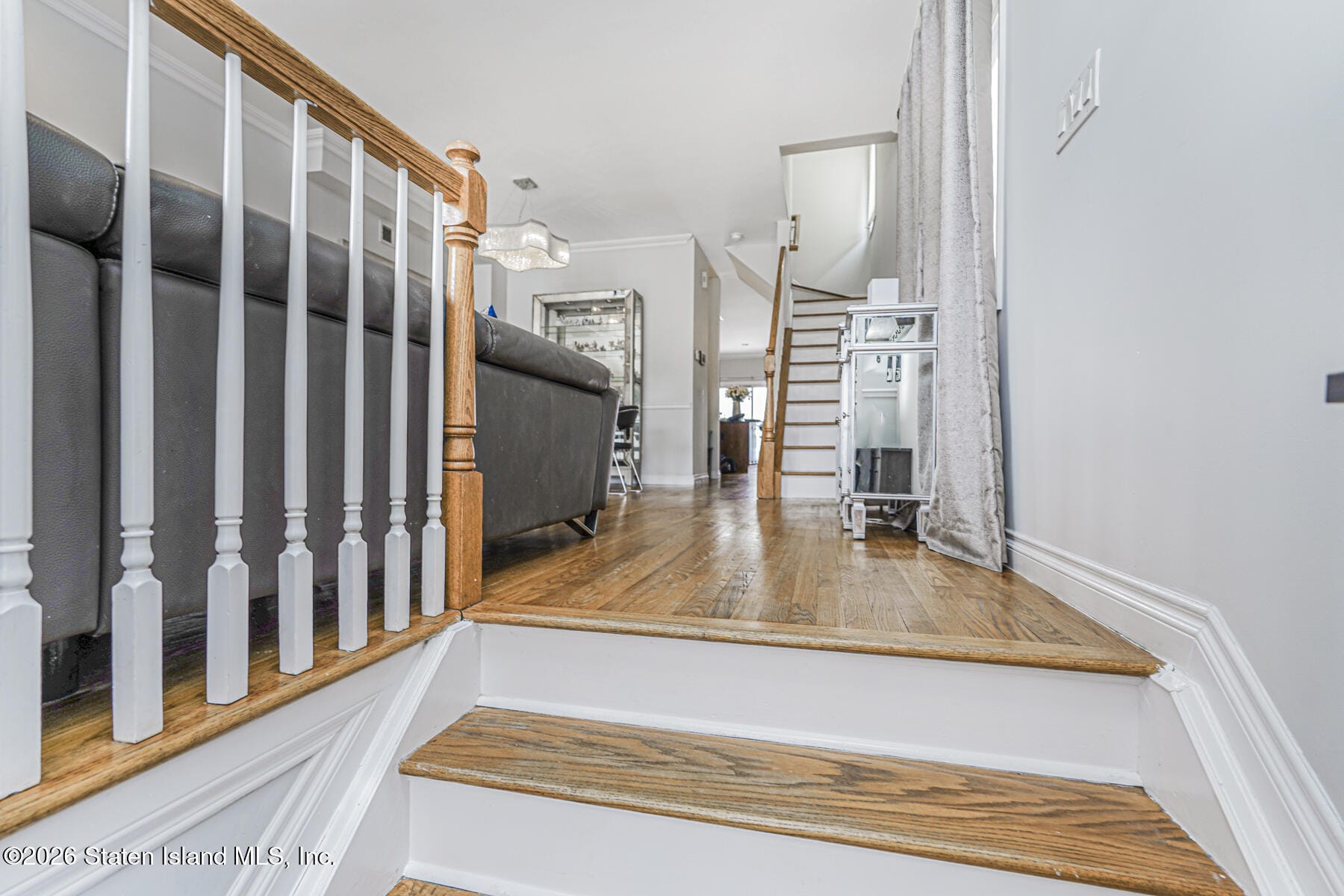 195 Mosely Avenue Image 3