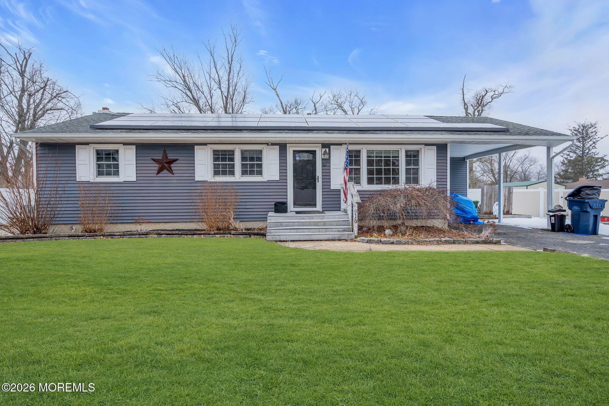 916 Beachwood Boulevard Image 2