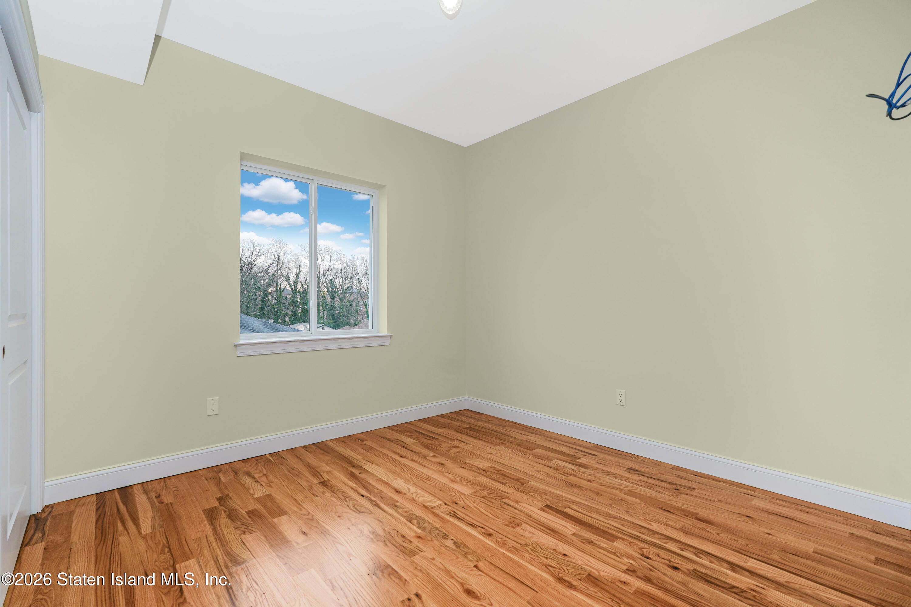 556 Drumgoole Road, Staten Island, NY, 10312 image 18