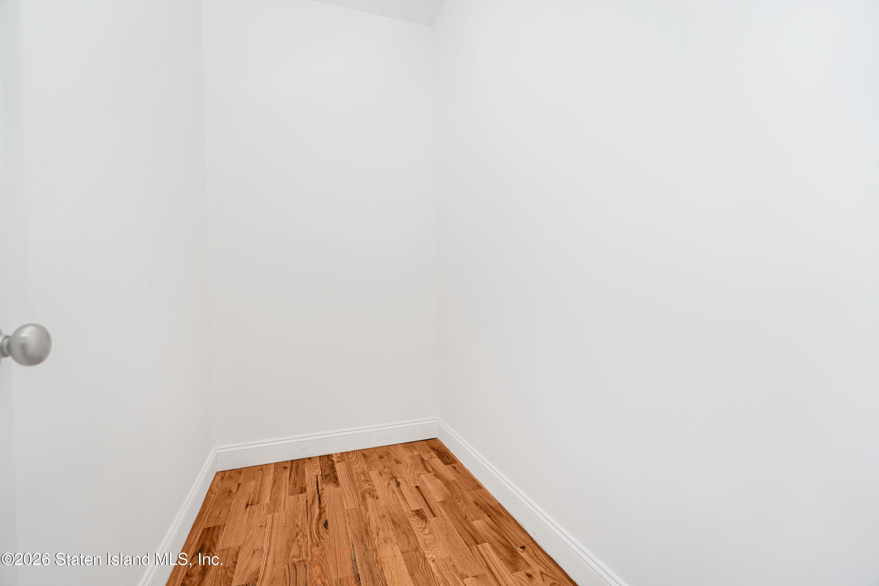 556 Drumgoole Road, Staten Island, NY, 10312 image 15