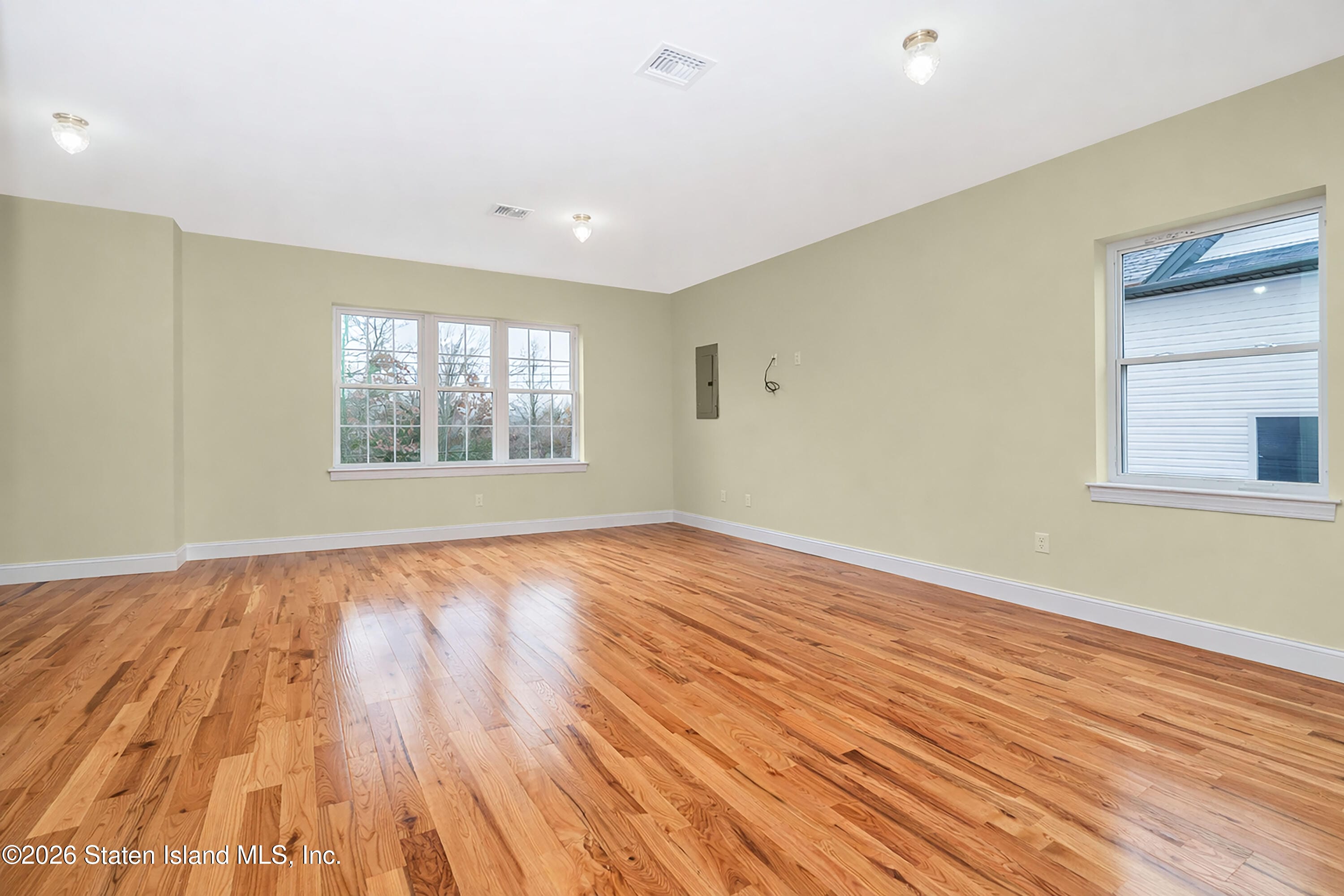 556 Drumgoole Road, Staten Island, NY, 10312 image 23