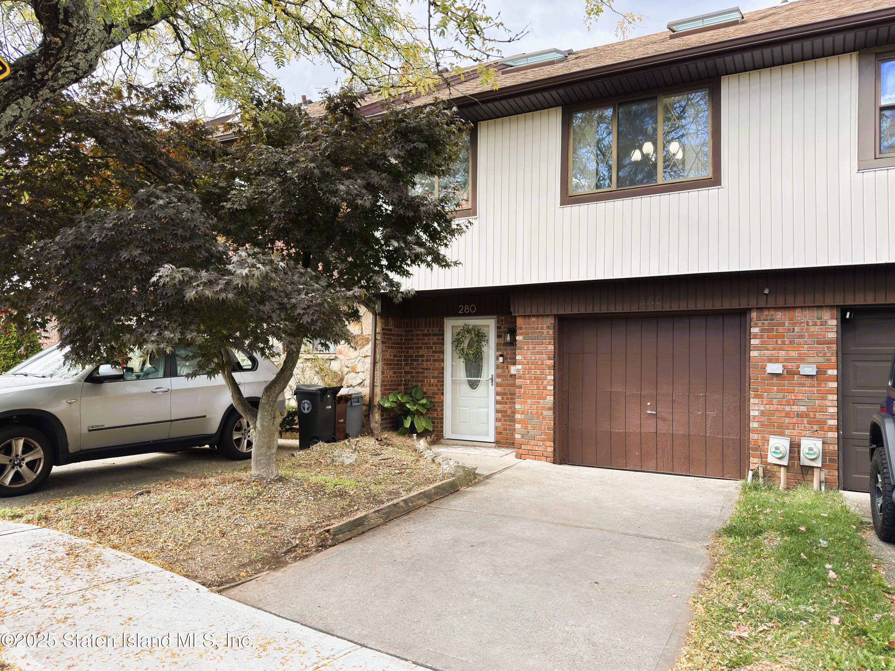 280 Rolling Hill Green Image 3