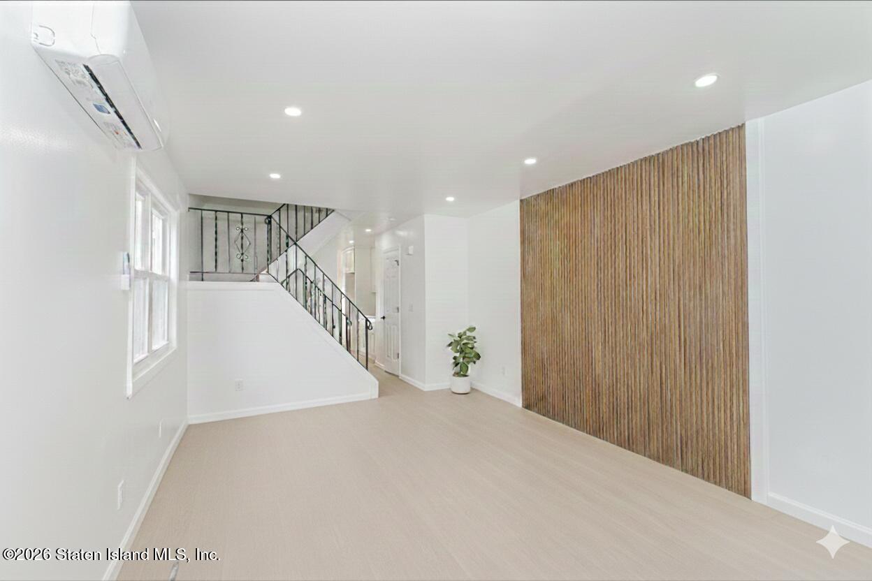 5 White Street, Staten Island, NY, 10305 image 9