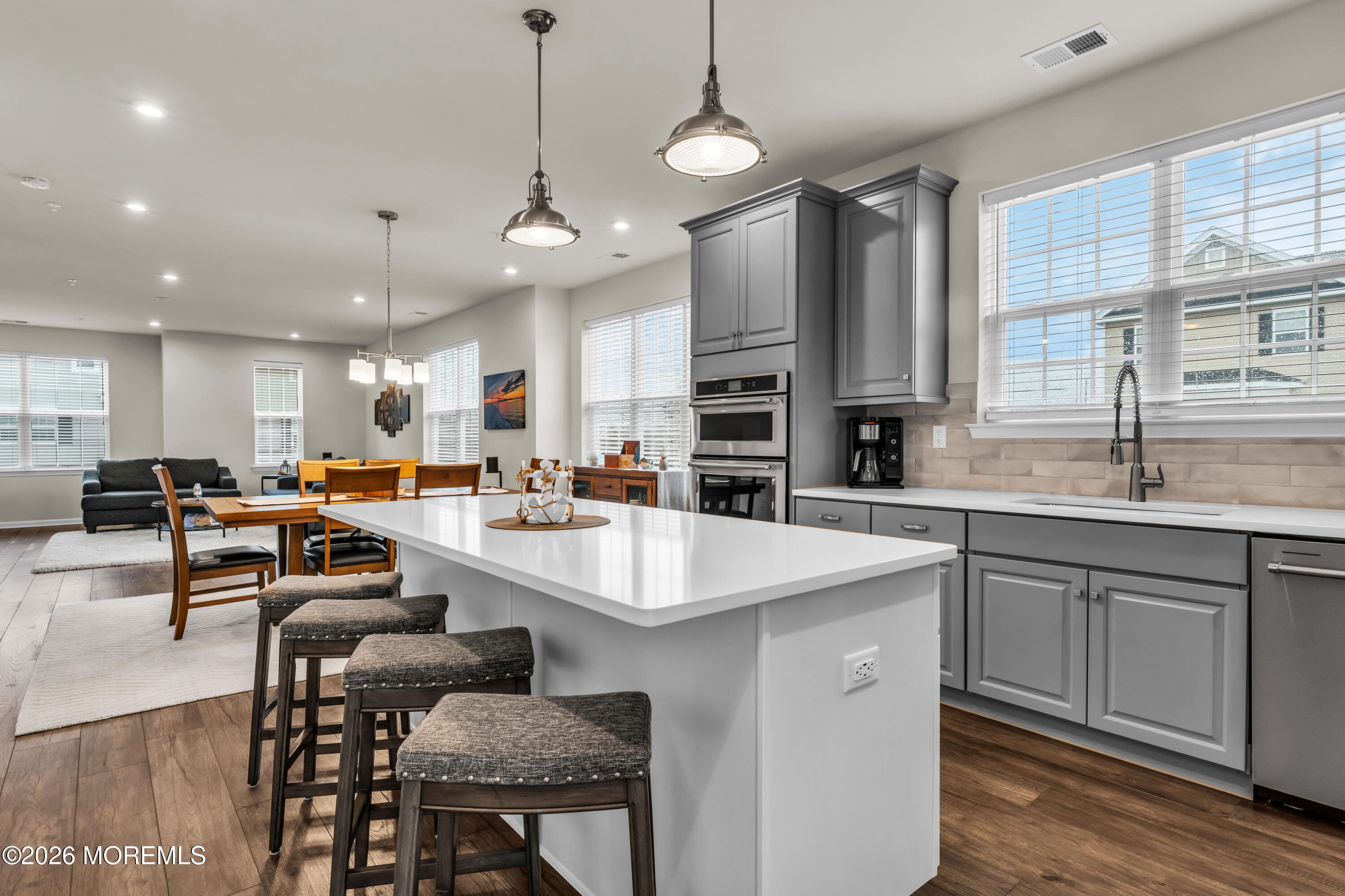 901 Arose Lane Image 5