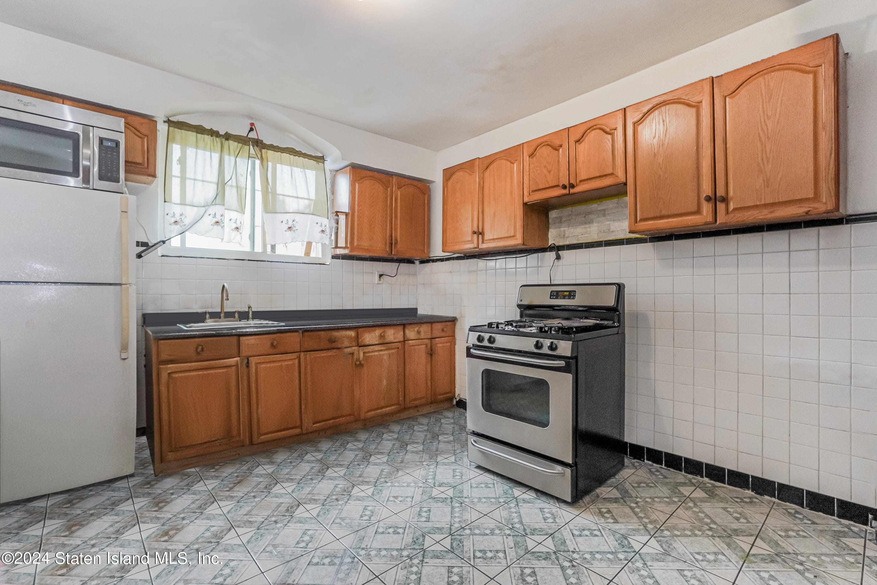 50 Brook Street Image 3