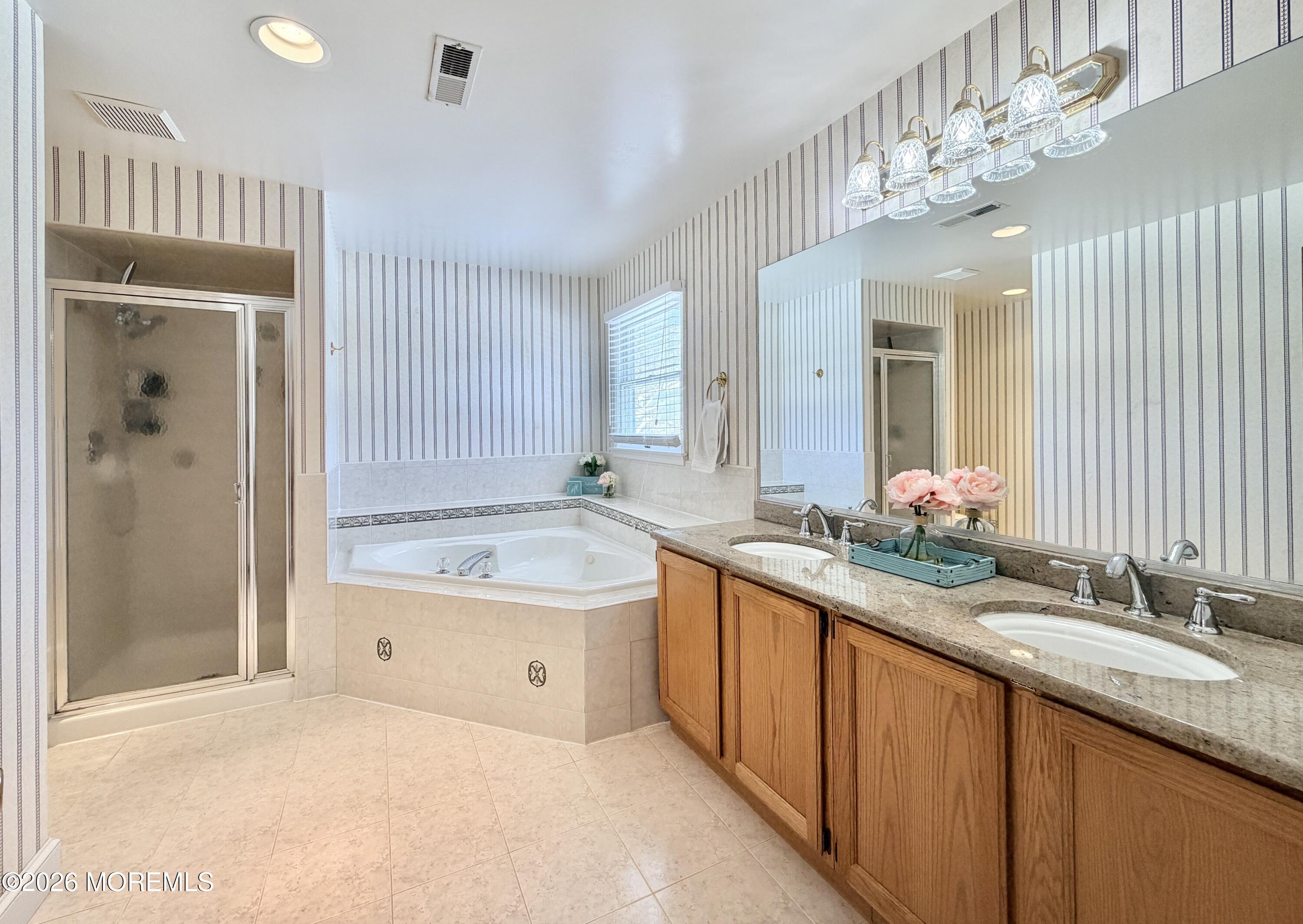 4 Roxbury Lane, Manalapan, NJ, 07726 image 25