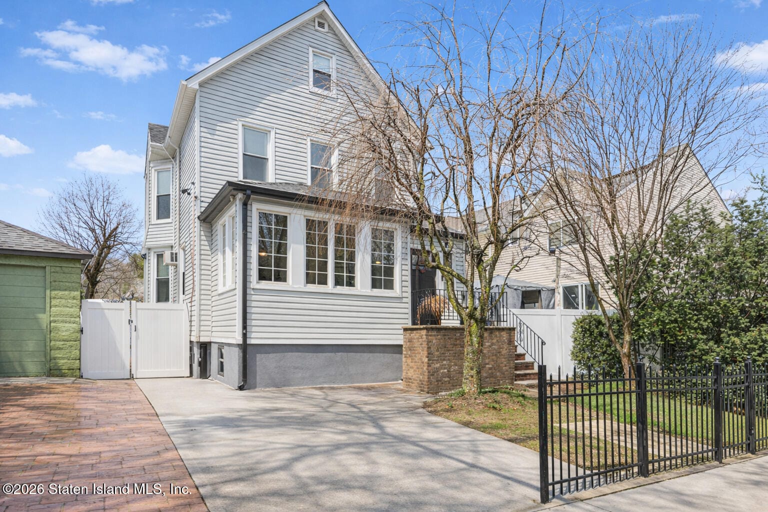 80 Crescent Avenue, Staten Island, NY, 10301