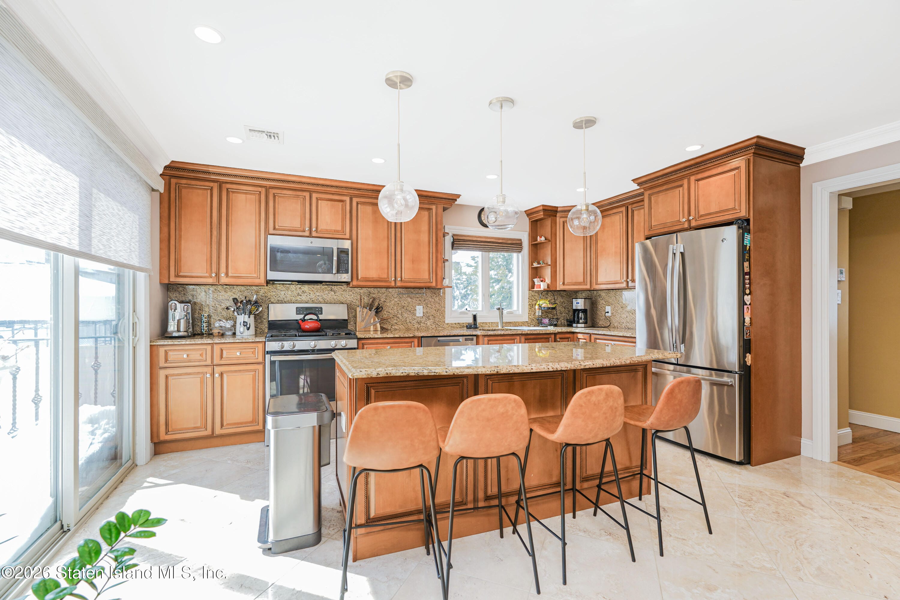 64 Tenafly Place Image 2