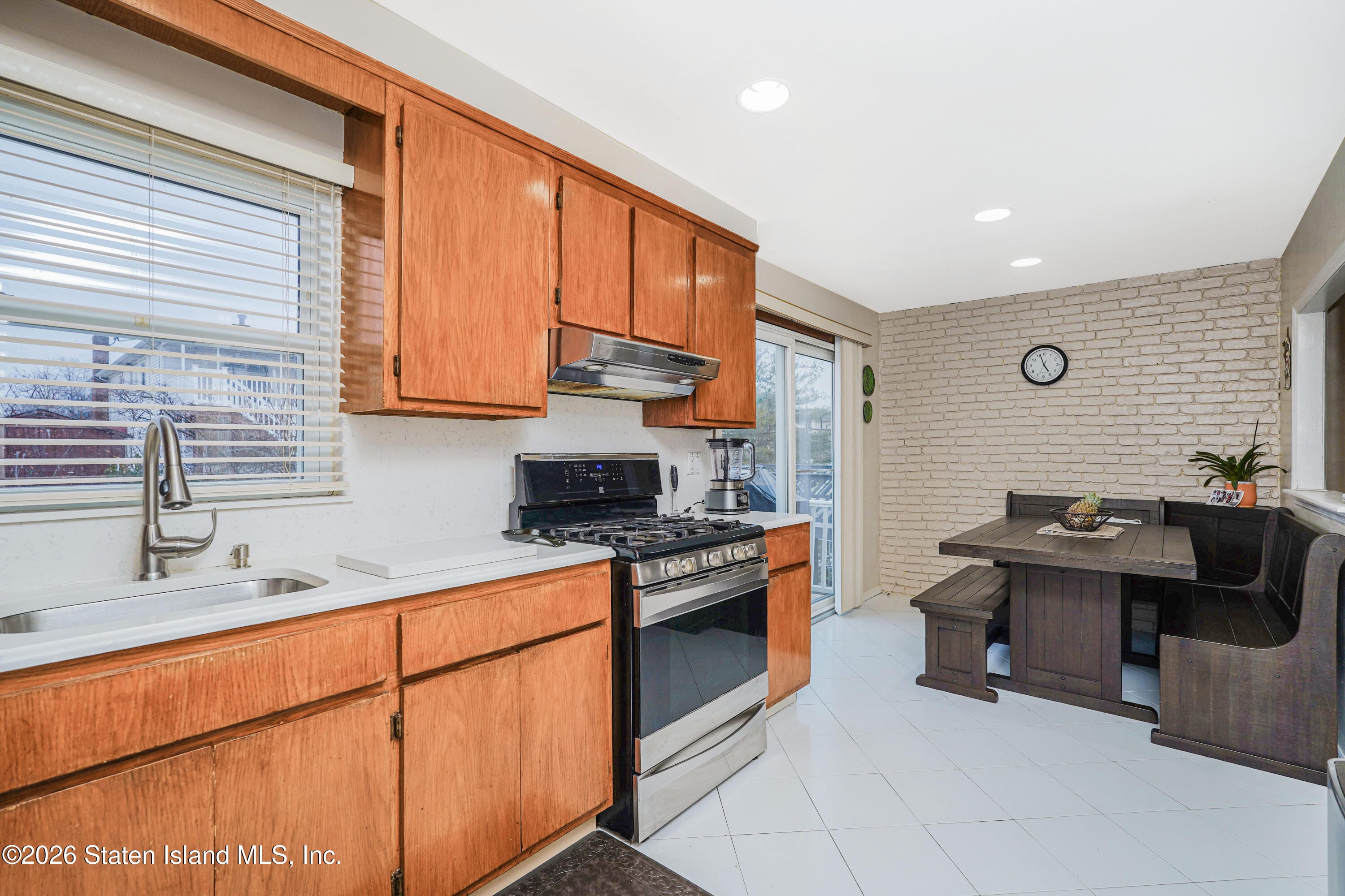 131 Kelly Boulevard, Staten Island, NY, 10314 image 12