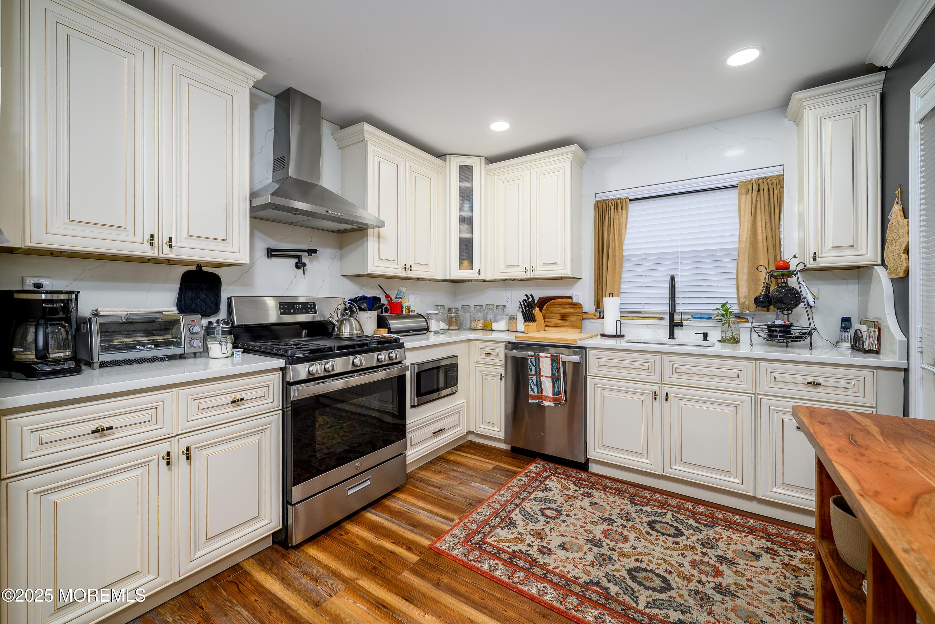 715C Wooton Court Image 3