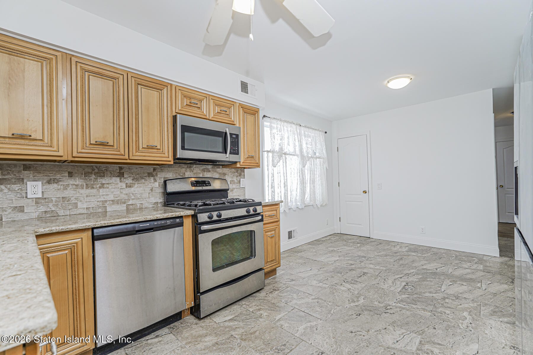 107 Liberty Avenue, Staten Island, NY, 10304 image 9