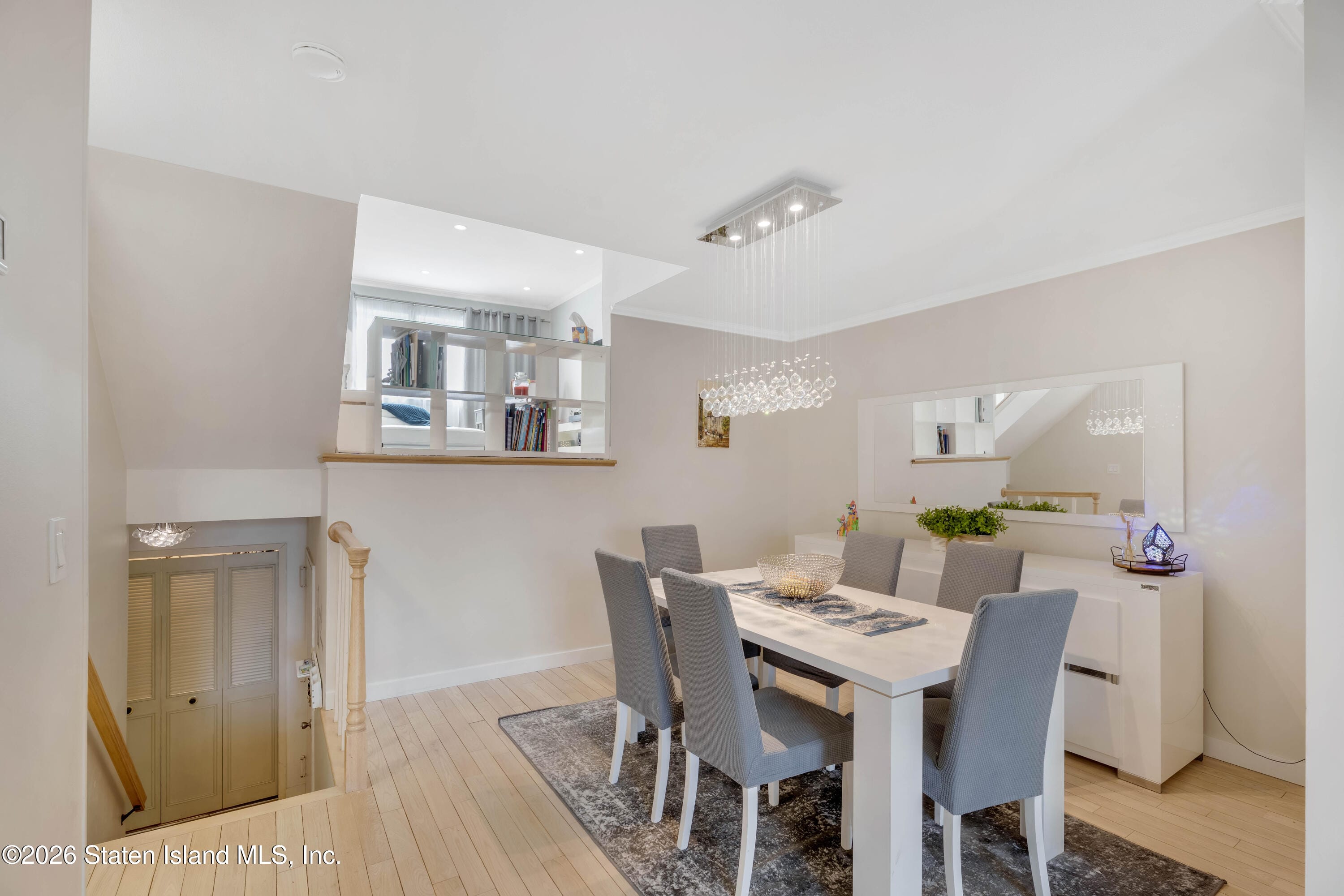 929 W Fingerboard Road Image 5